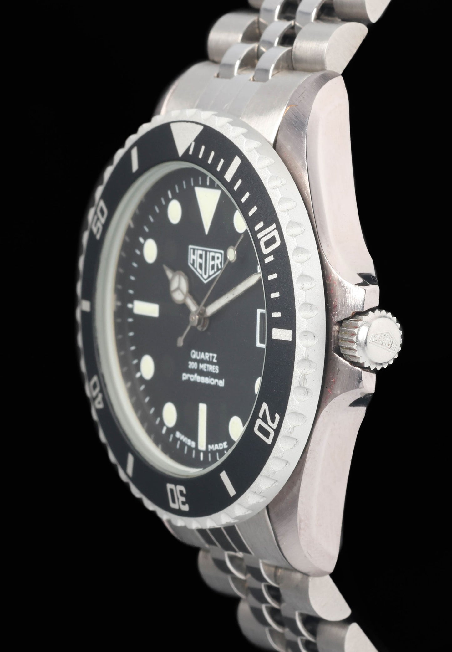 Preowned vintage Heuer Professional Diver 1000 Ref 980.013 36MM Circa 1980s | Crown Vintage Watches