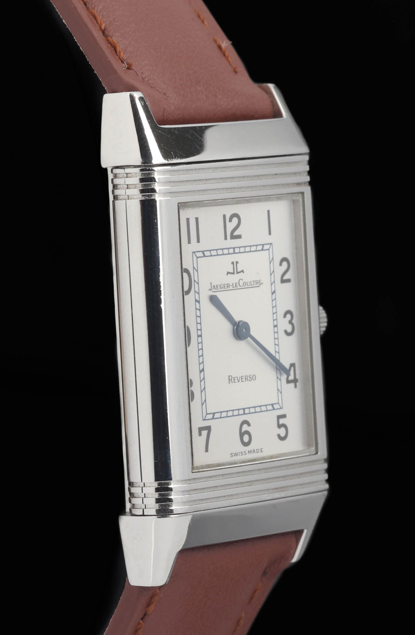 Preowned vintage Jaeger-LeCoultre Reverso Classique 250.8.08 23x38mm Circa 2000s | Crown Vintage Watches