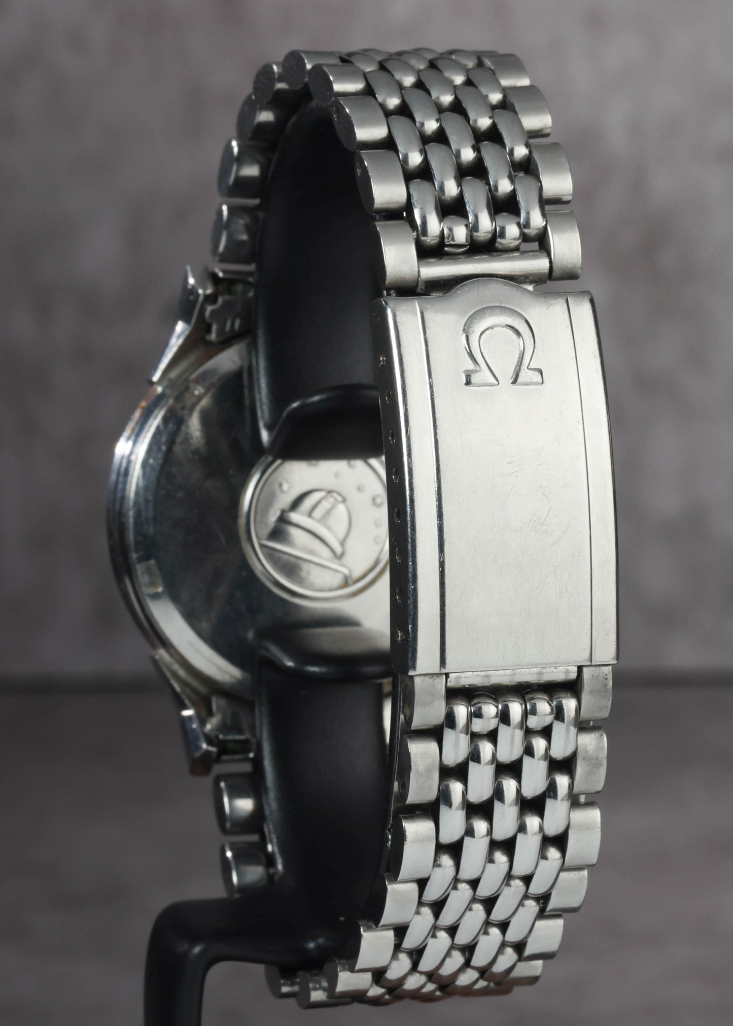 Pre-owned vintage Omega Constellation Automatic Pie Pan Ref 168.005 Circa 1960s | Crown Vintage Watches