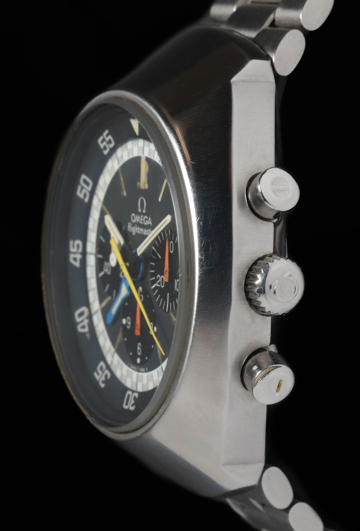 Pre-owned vintage Omega Flightmaster 145.026 43MM 1960s | Crown Vintage Watches
