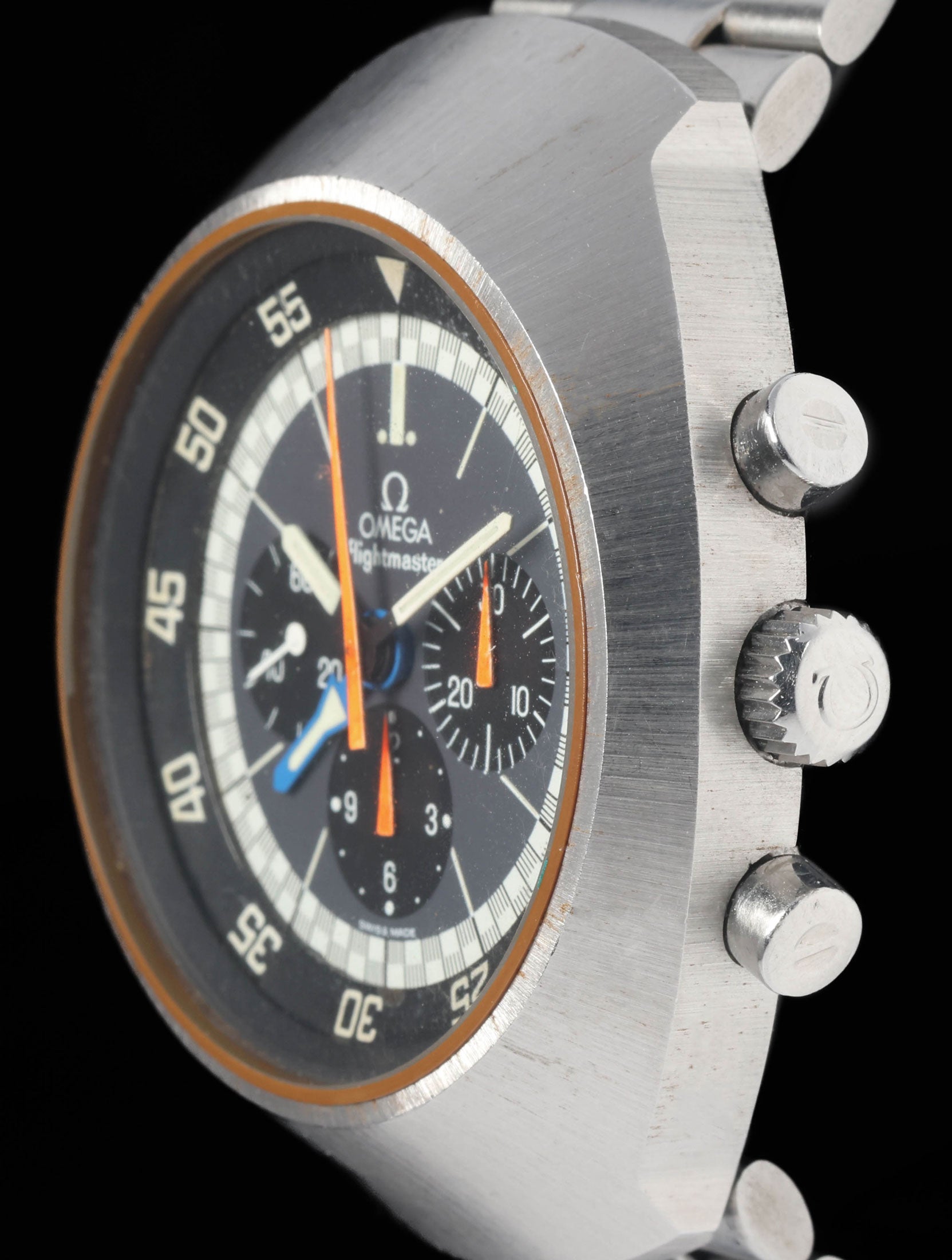 Preowned vintage Omega Flightmaster 145.026 44mm 1970s | Crown Vintage Watches