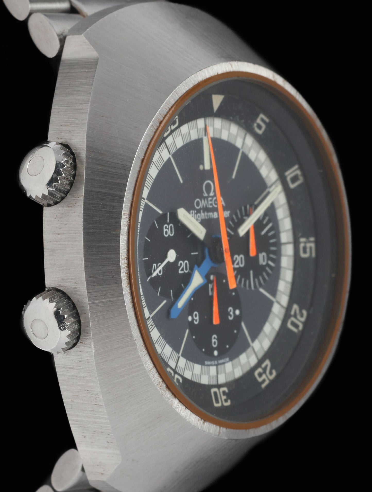 Preowned vintage Omega Flightmaster 145.026 44mm 1970s | Crown Vintage Watches