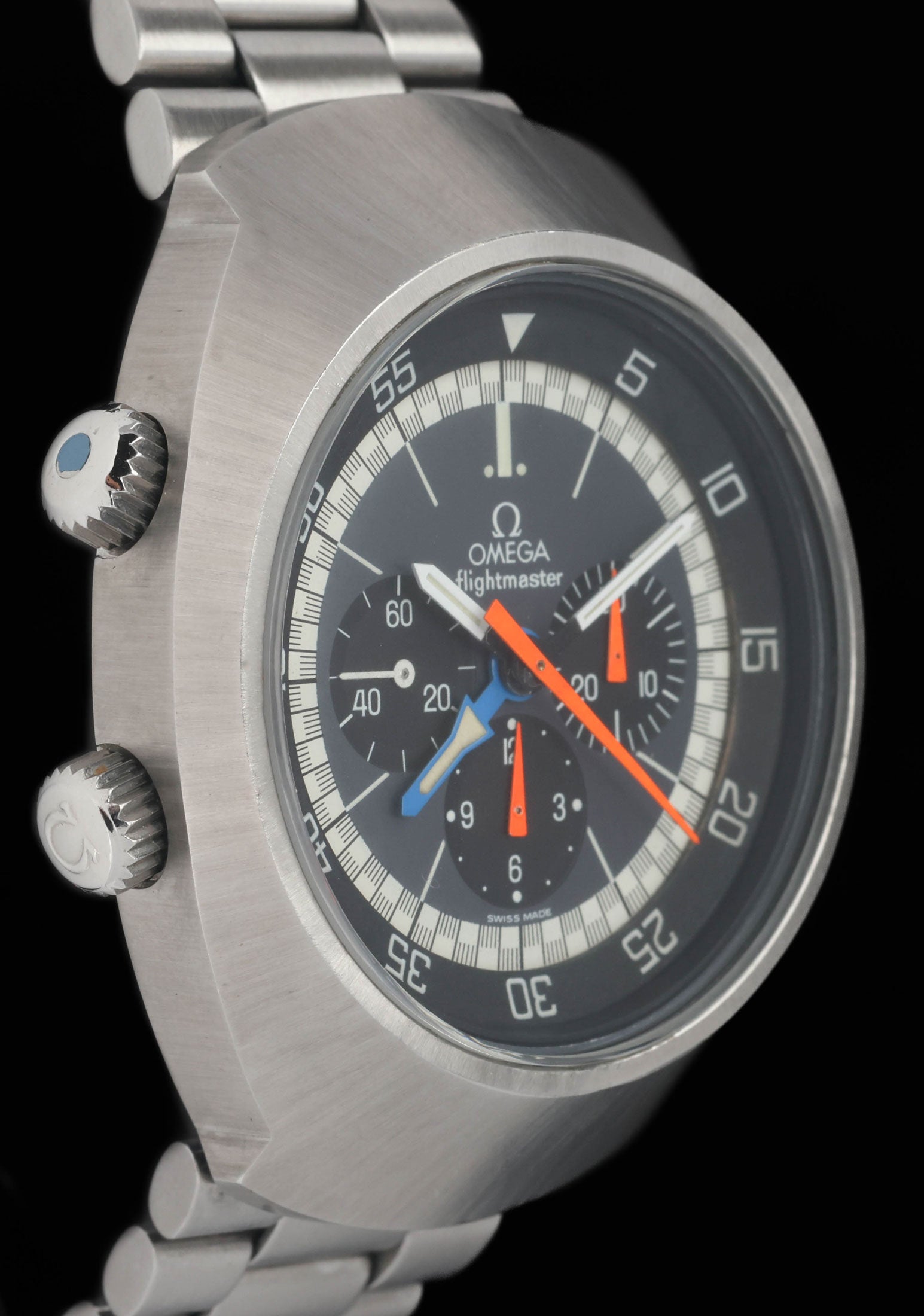 Preowned vintage Omega Flightmaster 145.026 44mm 1970s | Crown Vintage Watches