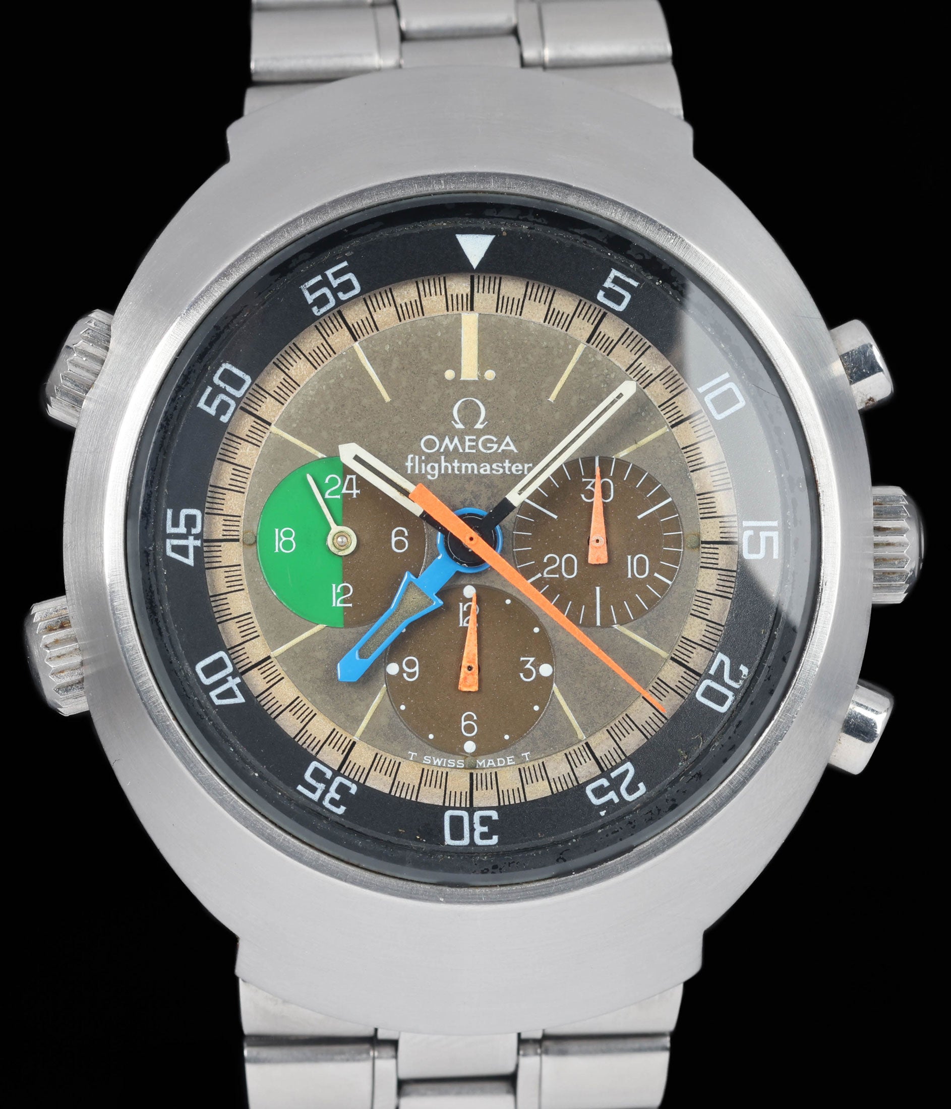 Preowned vintage Omega Flightmaster 'Tropical Dial' 145.013 44mm 1969 | Crown Vintage Watches