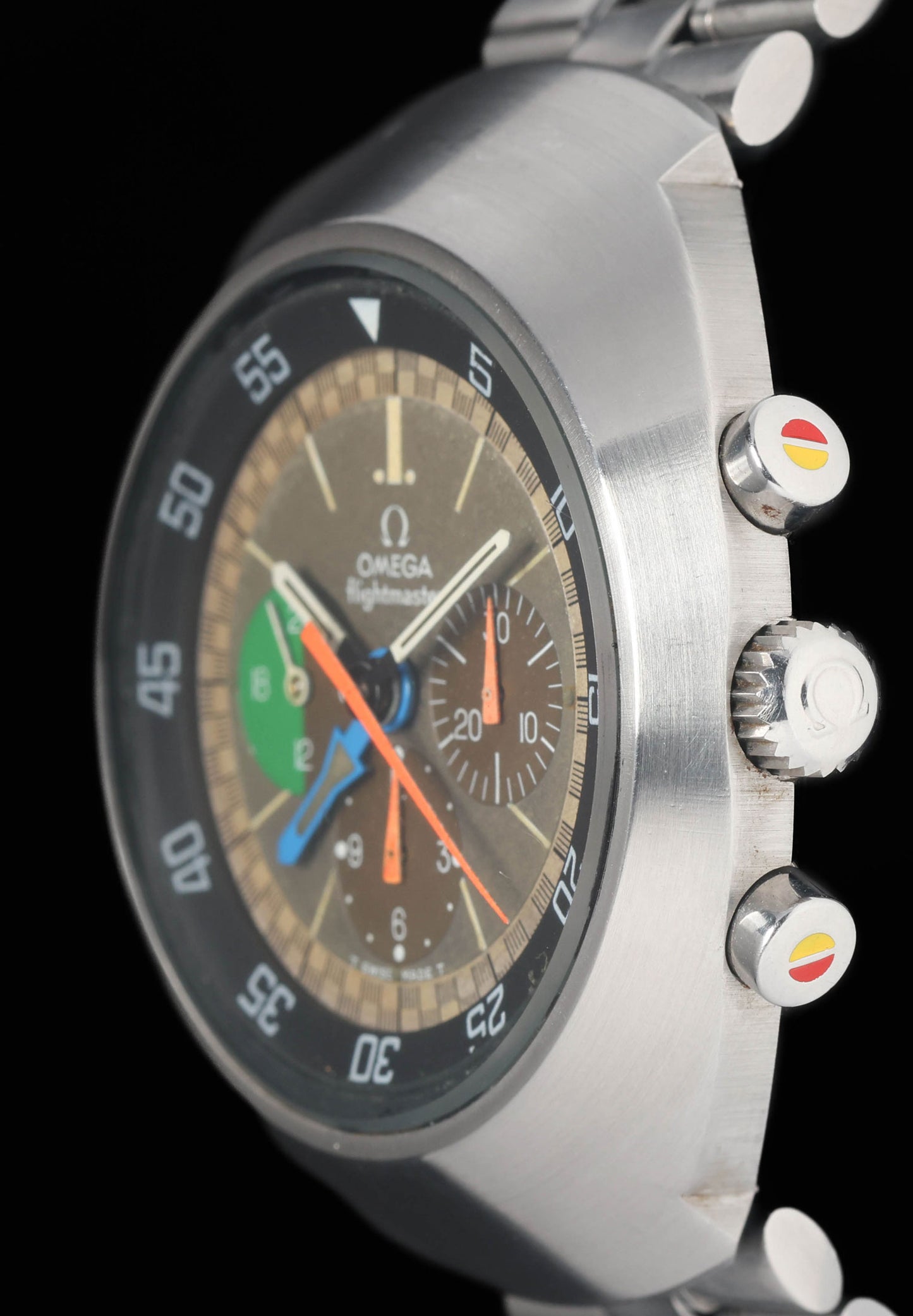 Preowned vintage Omega Flightmaster 'Tropical Dial' 145.013 44mm 1969 | Crown Vintage Watches