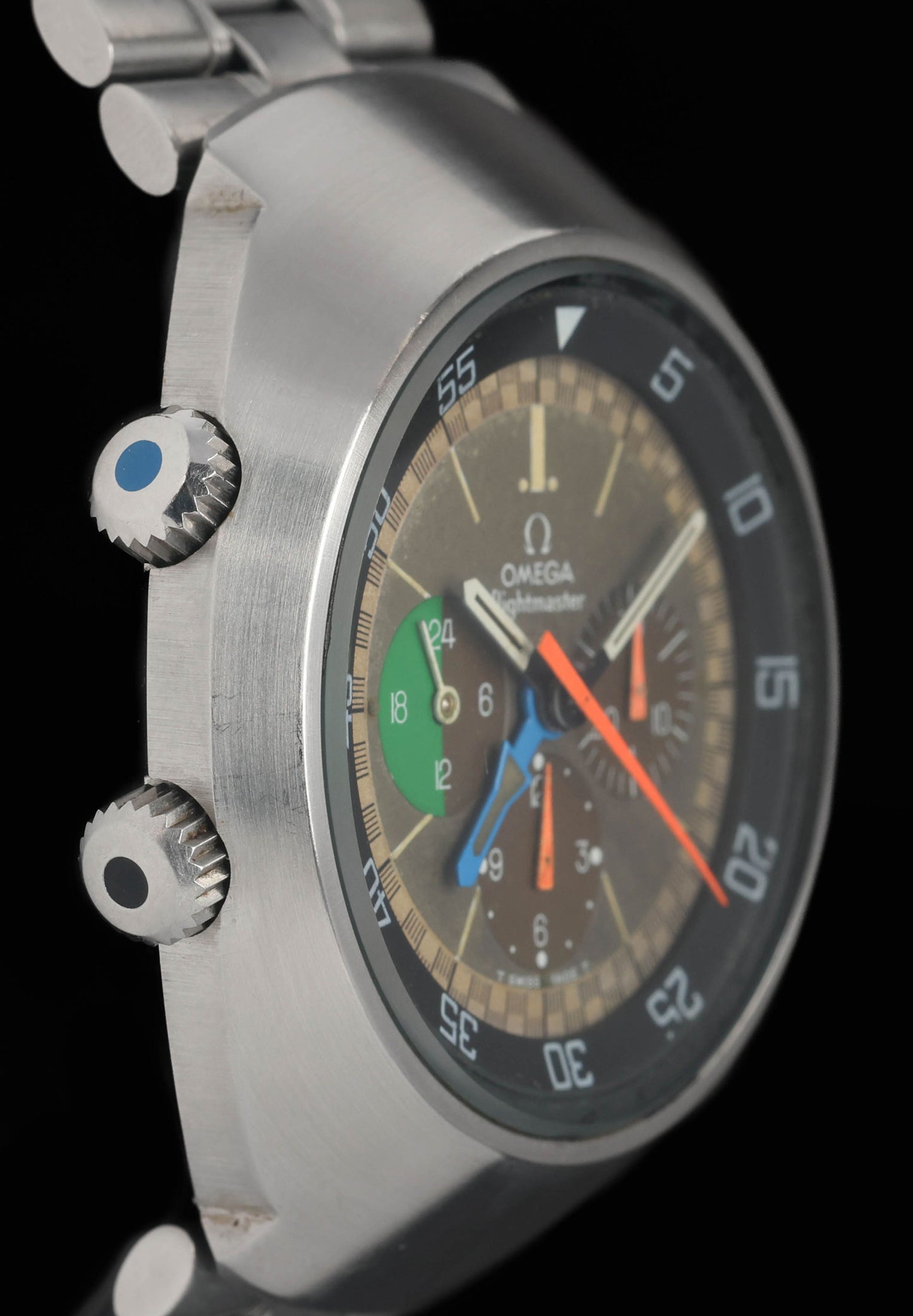 Preowned vintage Omega Flightmaster 'Tropical Dial' 145.013 44mm 1969 | Crown Vintage Watches