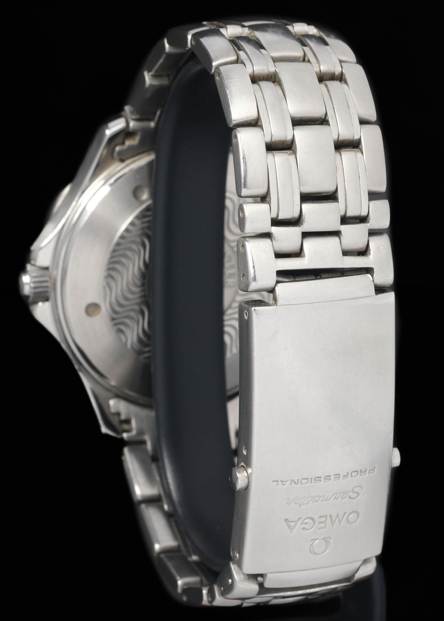 Pre-owned vintage Omega Seamaster 300 2531.80 41mm 1990s | Crown Vintage Watches