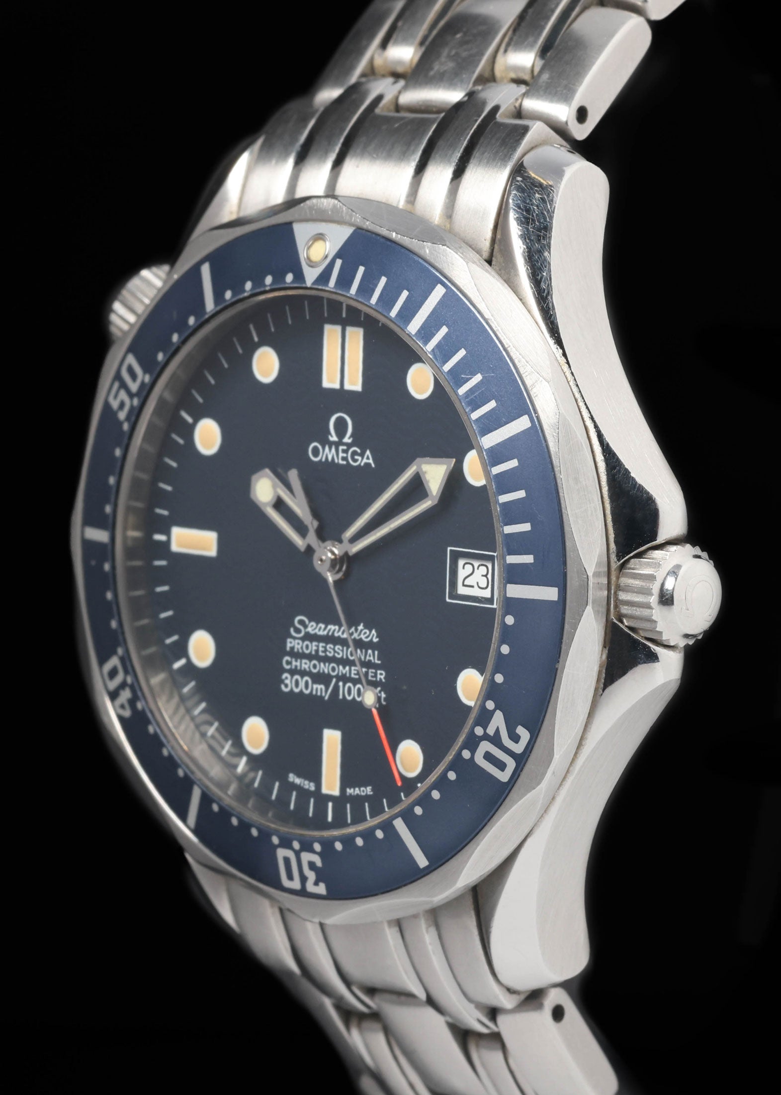 Pre-owned vintage Omega Seamaster 300 2531.80 41mm 1990s | Crown Vintage Watches