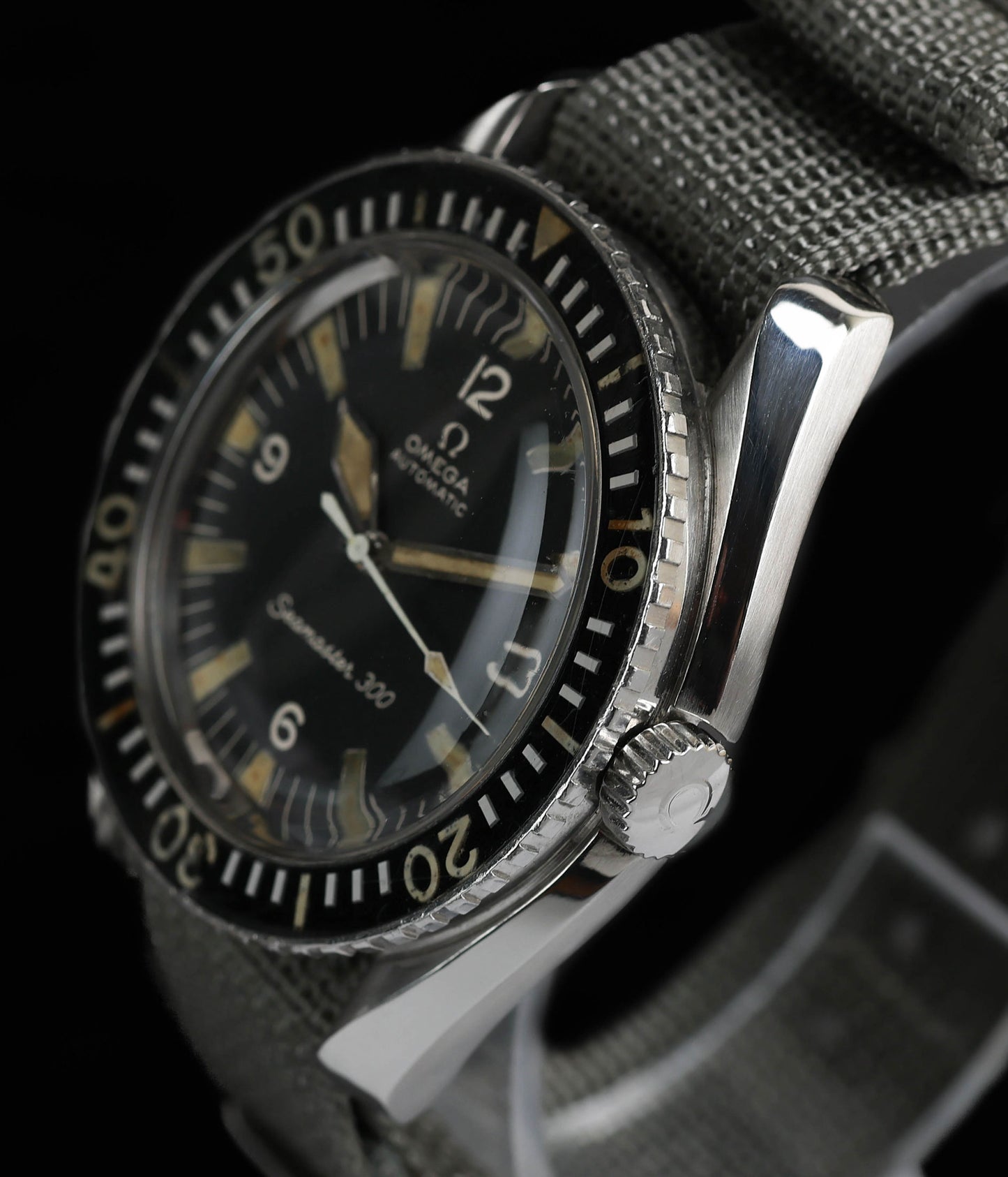 Omega Seamaster 300 41MM 165.024 1968 | Crown Vintage Watches
