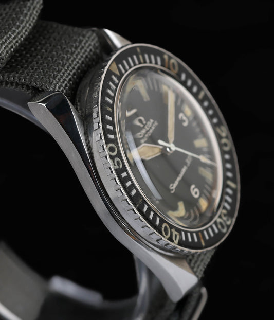 Omega Seamaster 300 41MM 165.024 1968 | Crown Vintage Watches