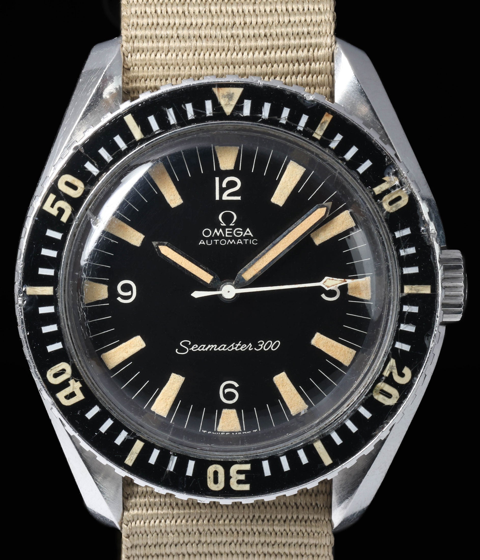 Pre-owned vintage Omega Seamaster 300 42mm 165.024 1965 Service Papers | Crown Vintage Watches
