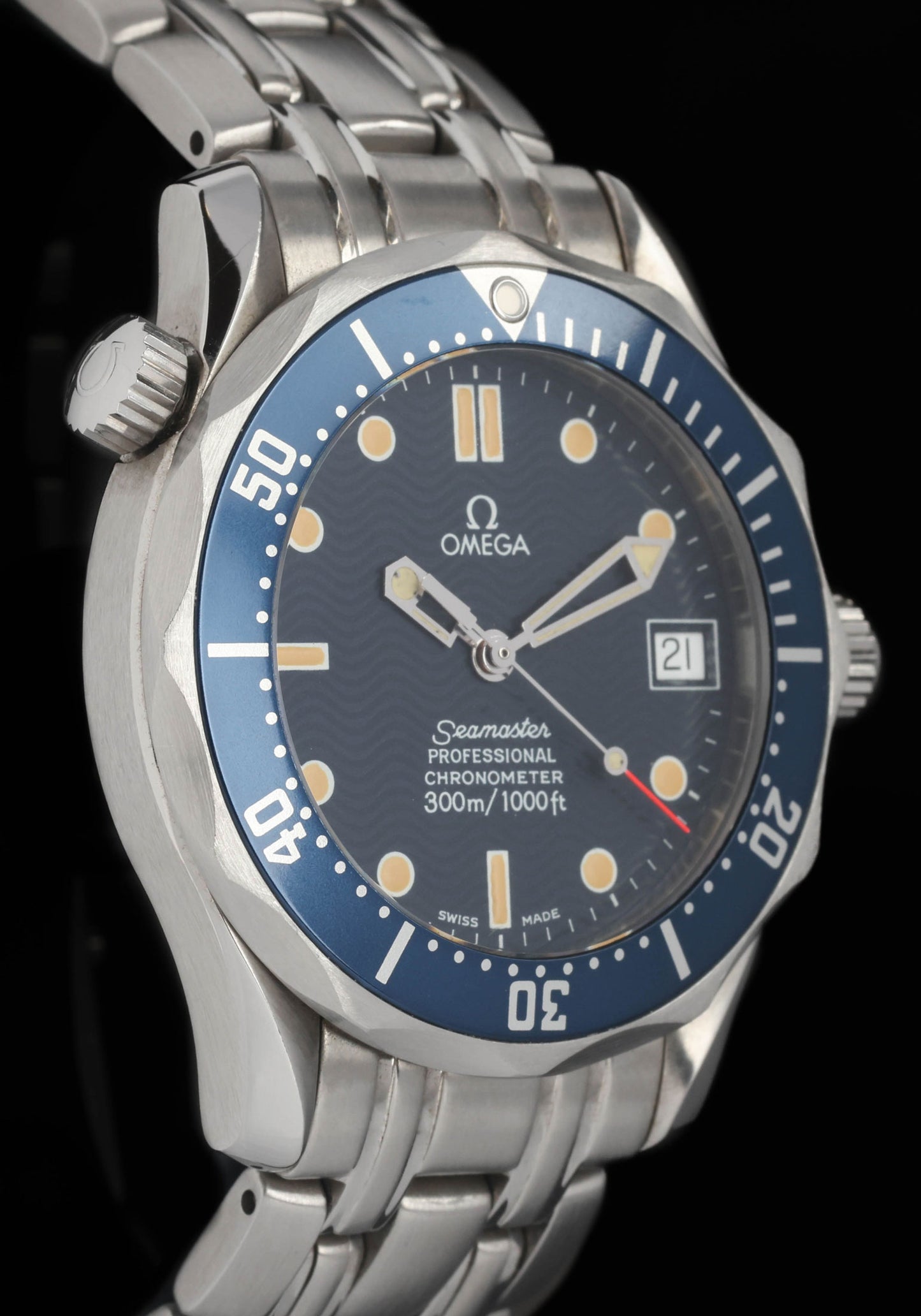 Preowned vintage Omega Seamaster 300 Automatic 2551.80 36mm 1990s | Crown Vintage Watches