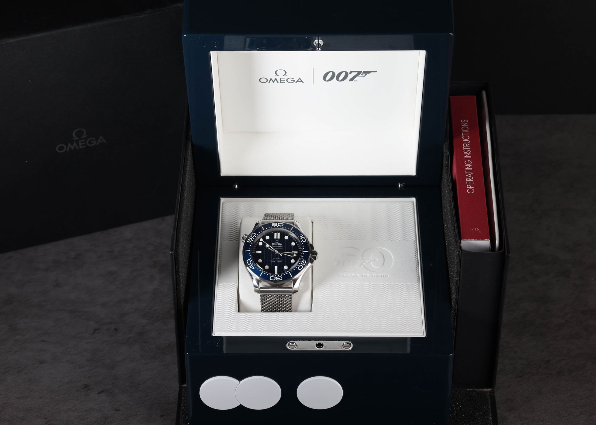 Pre-owned near new Omega Seamaster  300M James Bond 60th Anniversary 210.30.42.20.03.002 42mm  | Crown Vintage Watches