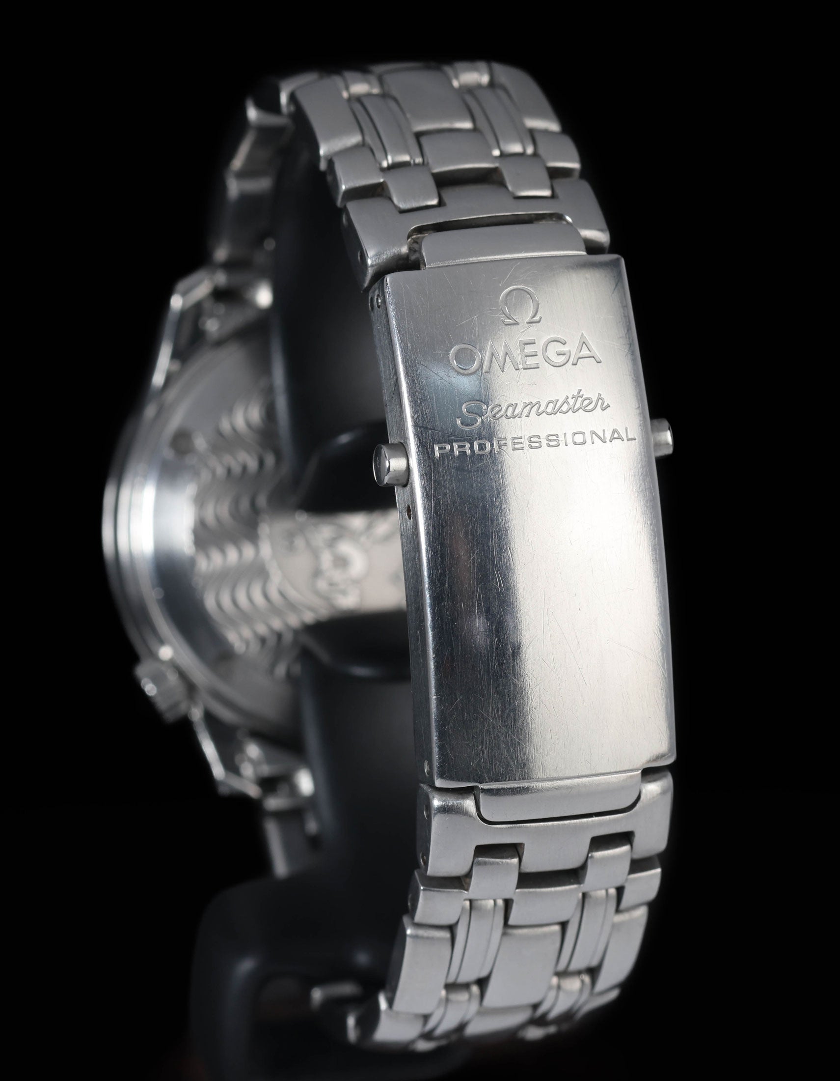 Pre-owned vintage Omega Seamaster 300m Ref. 2561.80 36MM Circa 1990s | Crown Vintage Watches