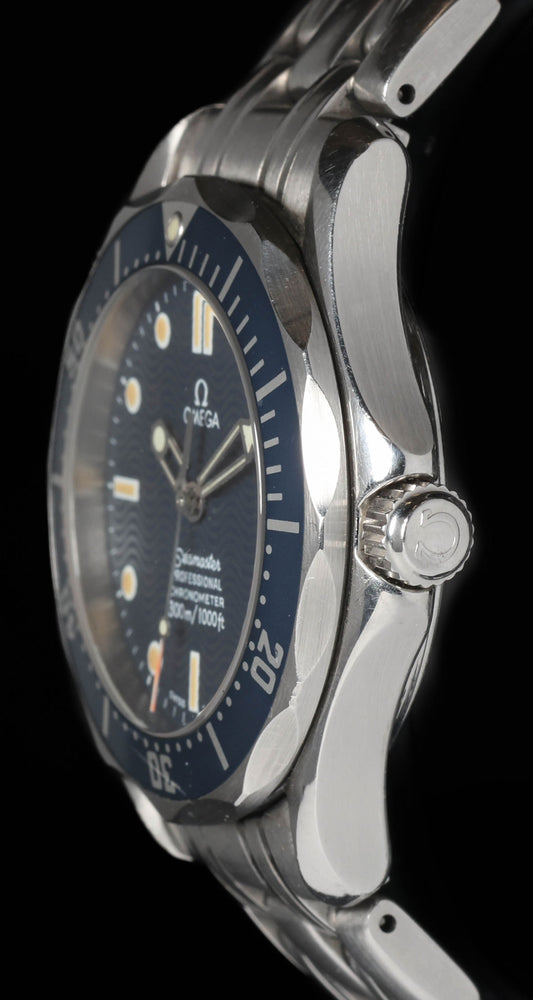 Pre-owned vintage Omega Seamaster Professional 300M 2551.80 36MM Circa 1990 | Crown Vintage Watches