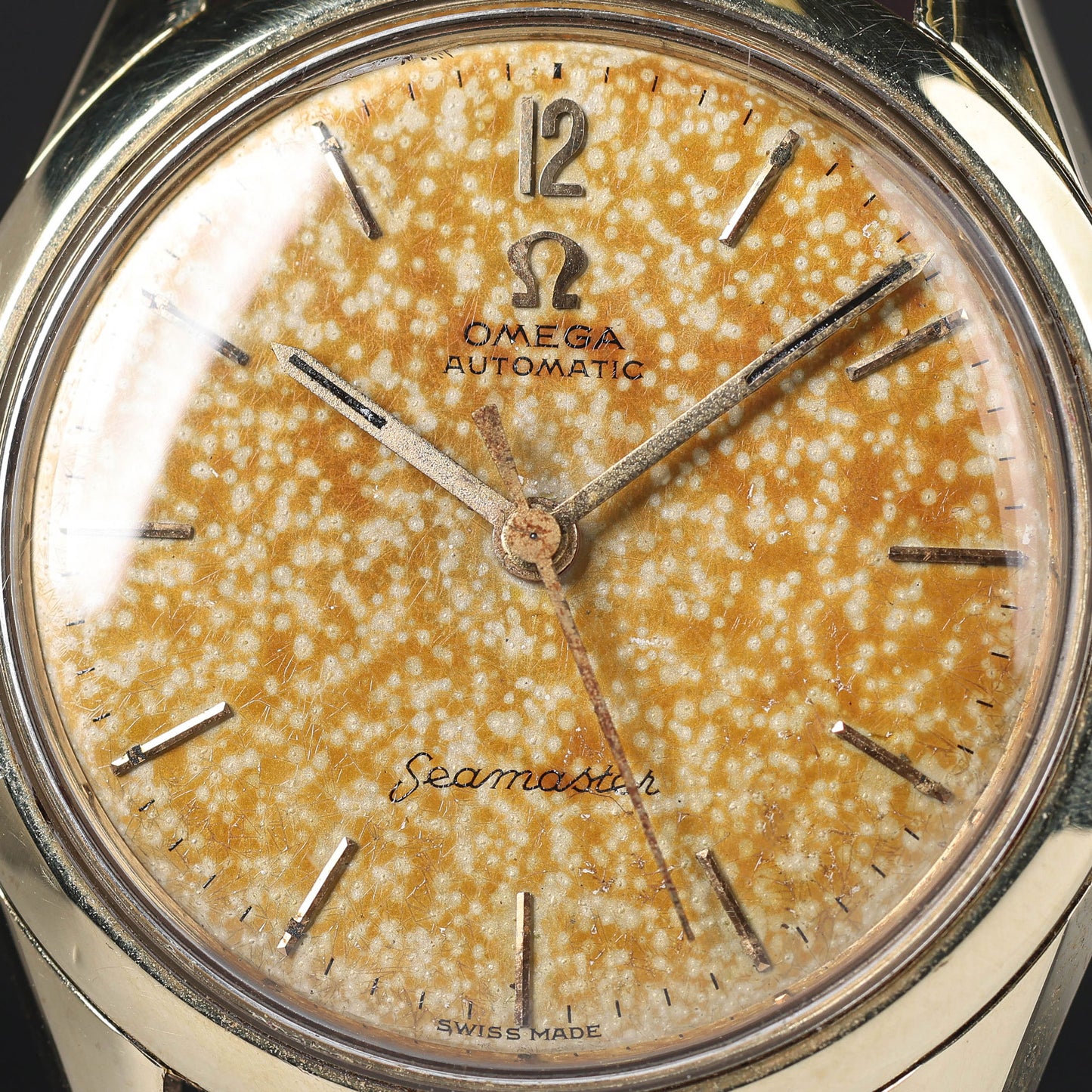Preowned vintage Omega Seamaster 'Tropical' 2802-7SC 34mm circa 1950s | Crown Vintage Watches