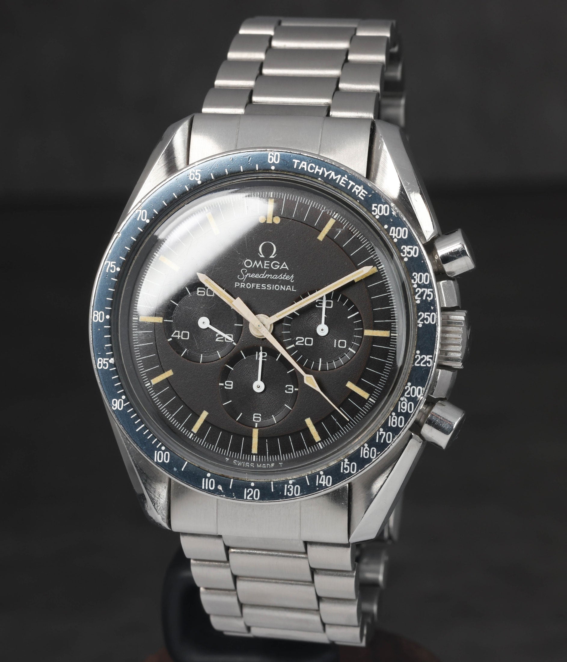 Pre-owned vintage Omega Speedmaster 145.022-69ST 42MM 'Pre-Moon' Tropical 1970 | Crown Vintage Watches