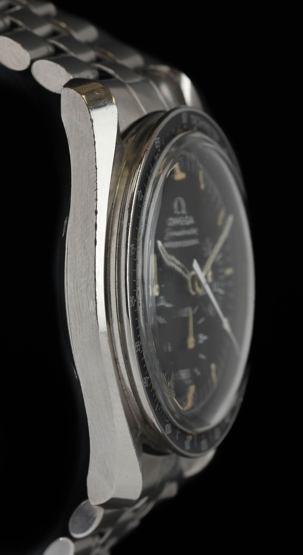 Pre-owned vintage Omega Speedmaster 145.022-69ST 42mm Circa 1971 | Crown Vintage Watches