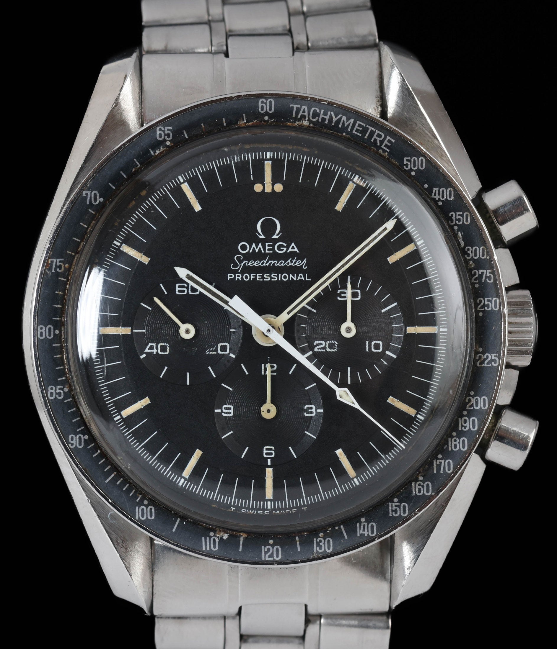 Pre-owned vintage Omega Speedmaster 145.022-69ST 42mm Circa 1971 | Crown Vintage Watches