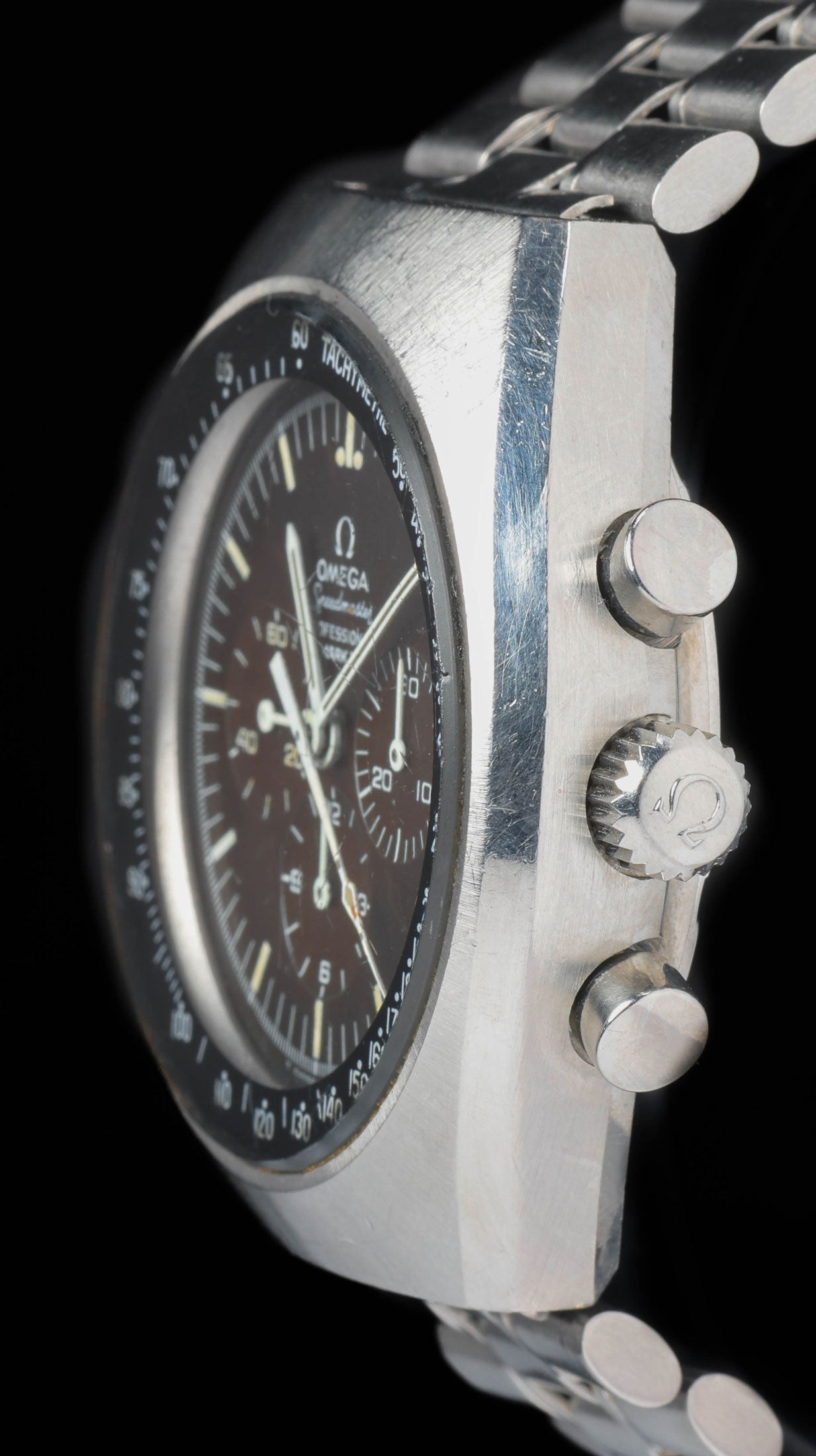 Pre-owned vintage Omega Speedmaster Mark II 'Tropical Dial' Ref. 145.014 42MM Circa 1973 | Crown Vintage Watches