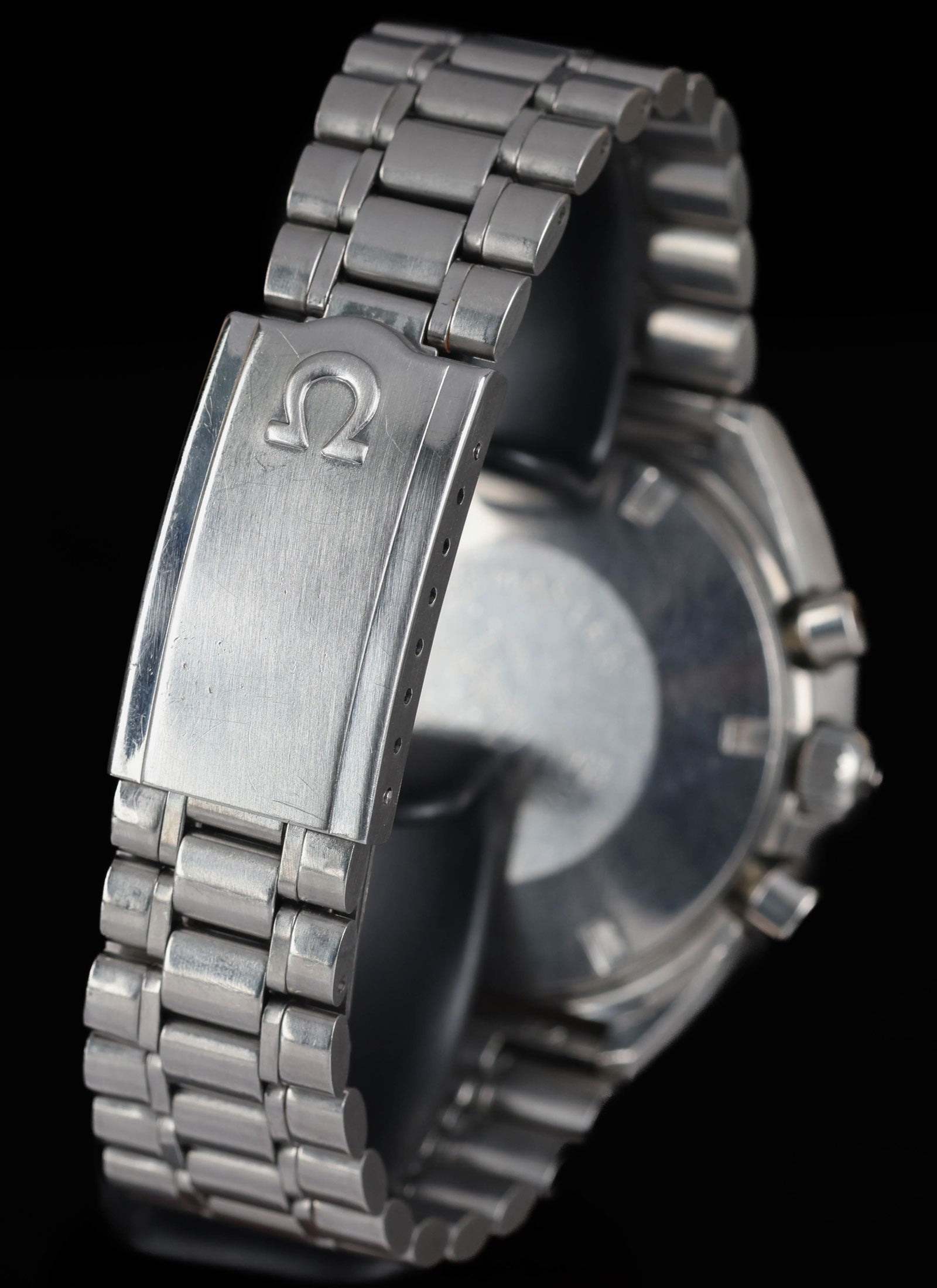 Pre-owned vintage Omega Speedmaster Mark II 'Tropical Dial' Ref. 145.014 42MM Circa 1973 | Crown Vintage Watches