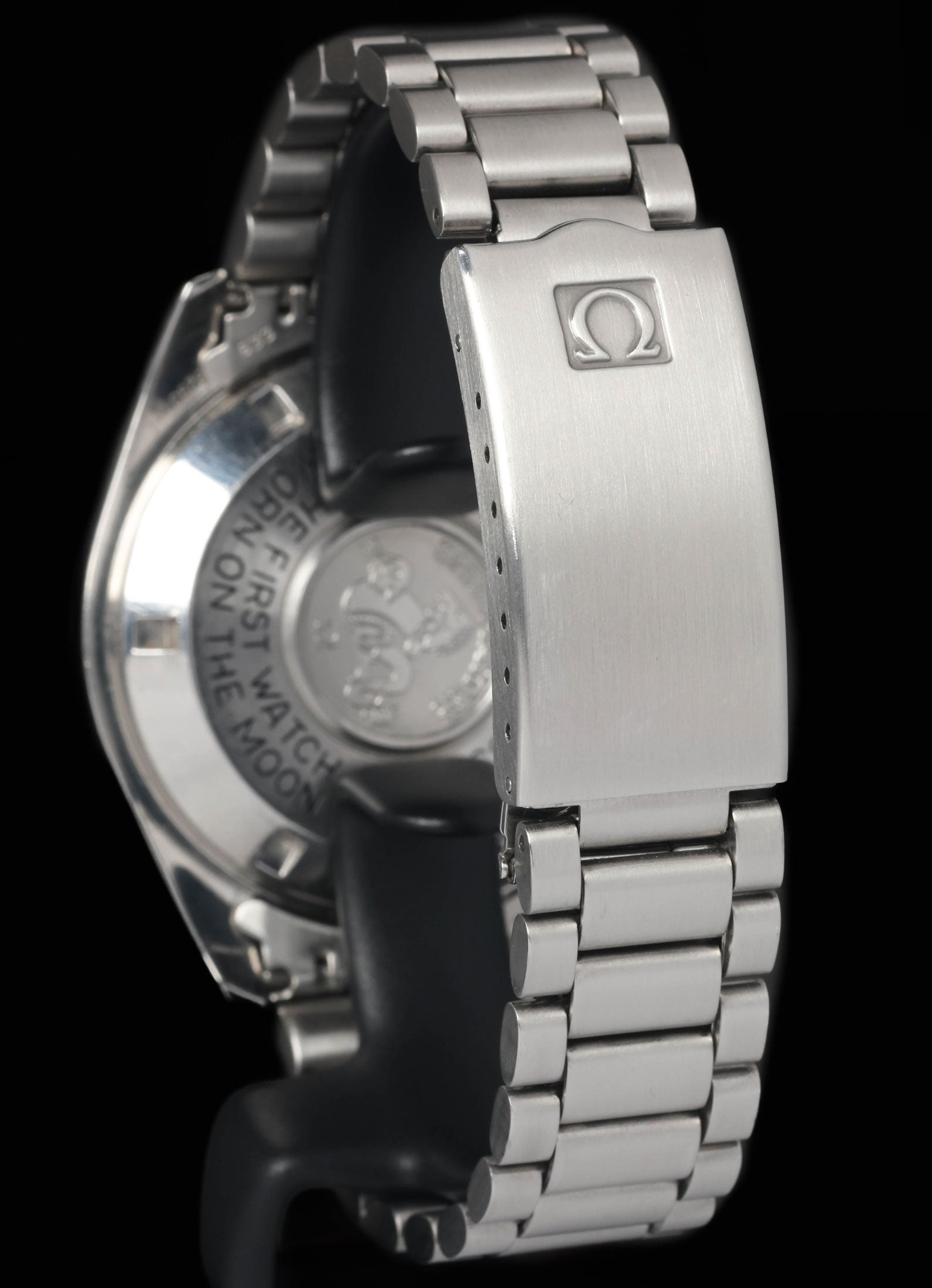 Pre-owned vintage Omega Speedmaster Professional 145.022 42MM Late 1980s | Crown Vintage Watches