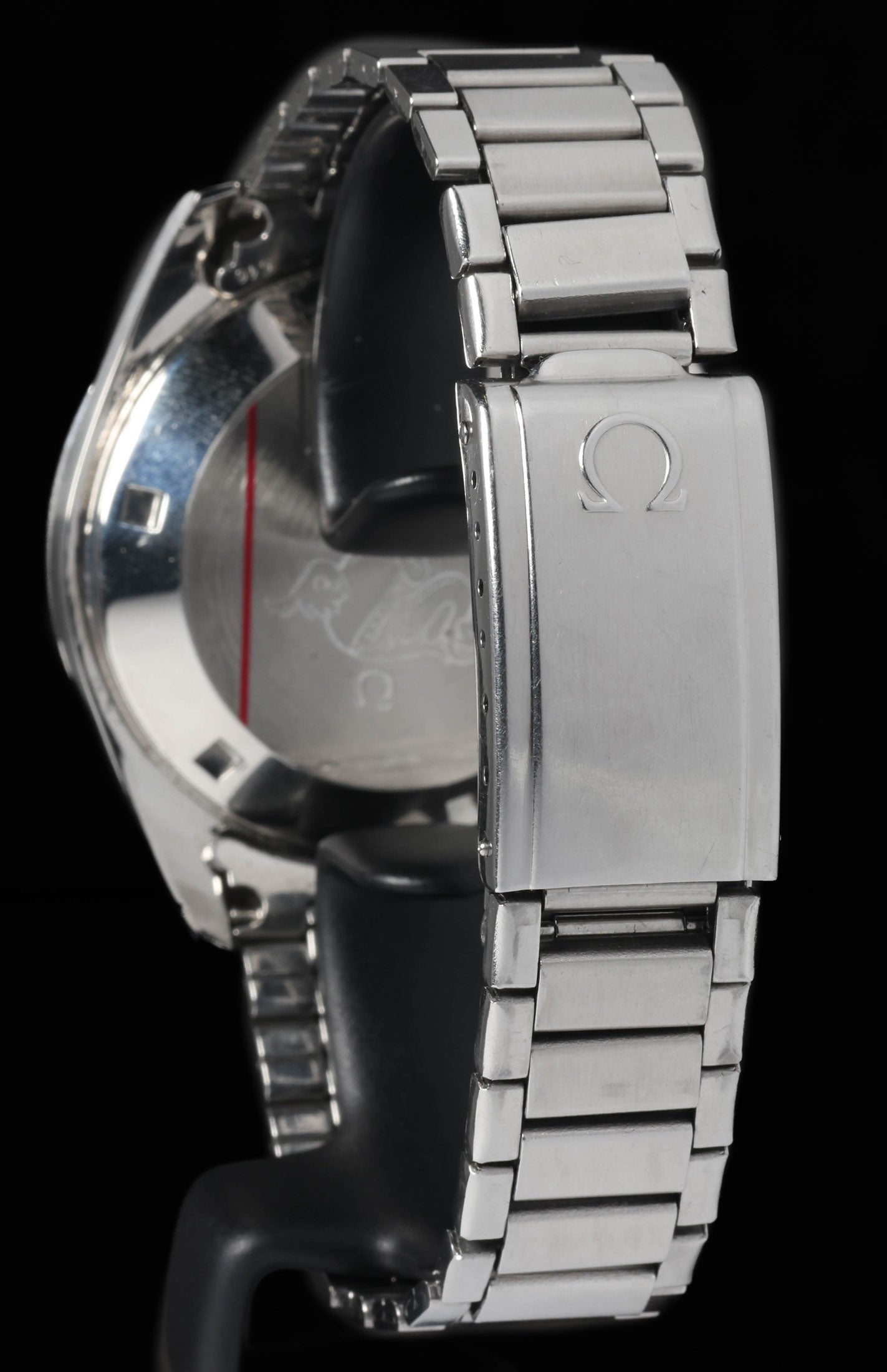 Pre-owned vintage Omega Speedmaster Professional 145.02269ST 'Tropical dial' 42mm 1970 | Crown Vintage Watches