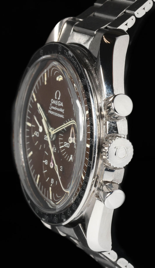 Pre-owned vintage Omega Speedmaster Professional 145.02269ST 'Tropical dial' 42mm 1970 | Crown Vintage Watches