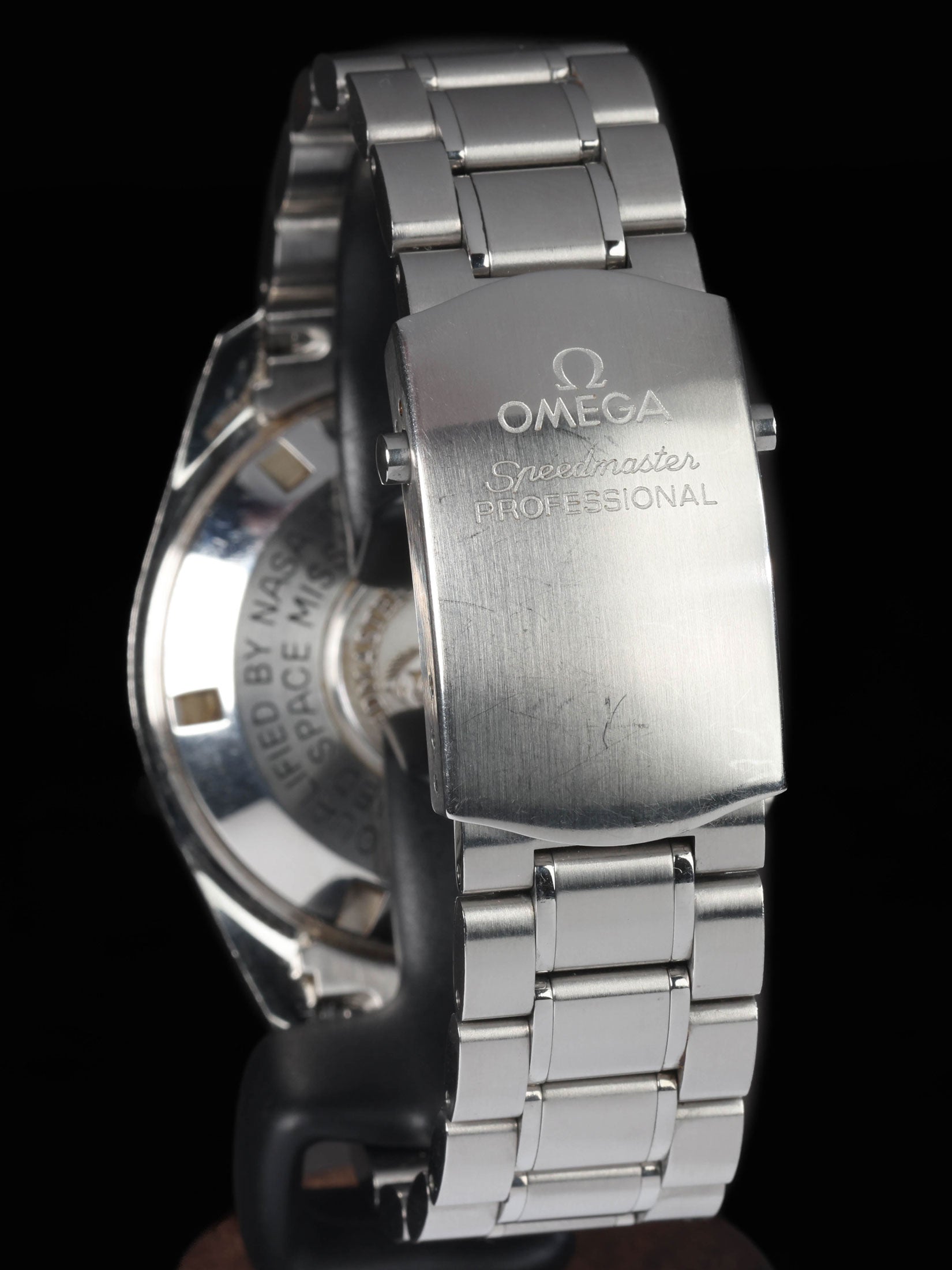 Pre-owned vintage Omega Speedmaster Professional 3570.50 42mm Circa 2000 | Crown Vintage Watches