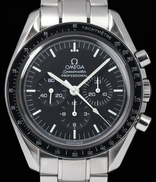 Preowned vintage Omega Speedmaster Professional 3572.50 42mm 2007 Full Set | Crown Vintage Watches