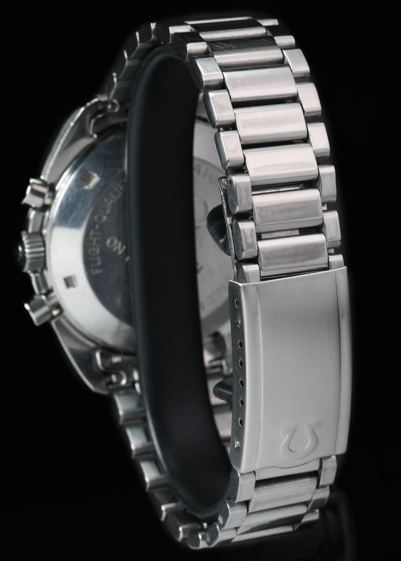 Pre-owned vintage Omega Speedmaster Professional 'Straight Writing' 145.022-69ST 42mm Circa 1970 | Crown Vintage Watches