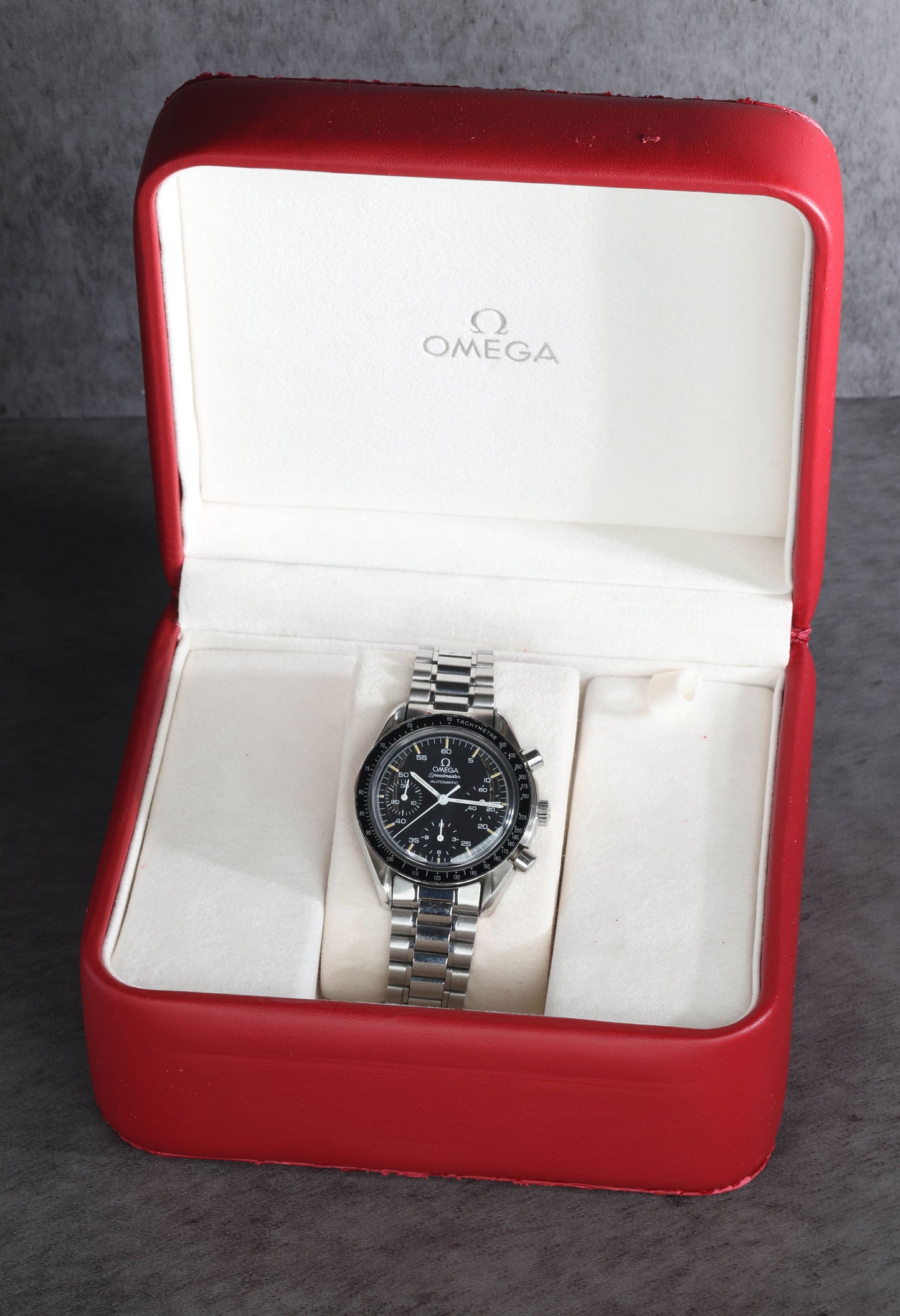 Pre-owned vintage Omega Speedmaster Reduced 39MM 3510.50 Late 1990s | Box | Crown Vintage Watches