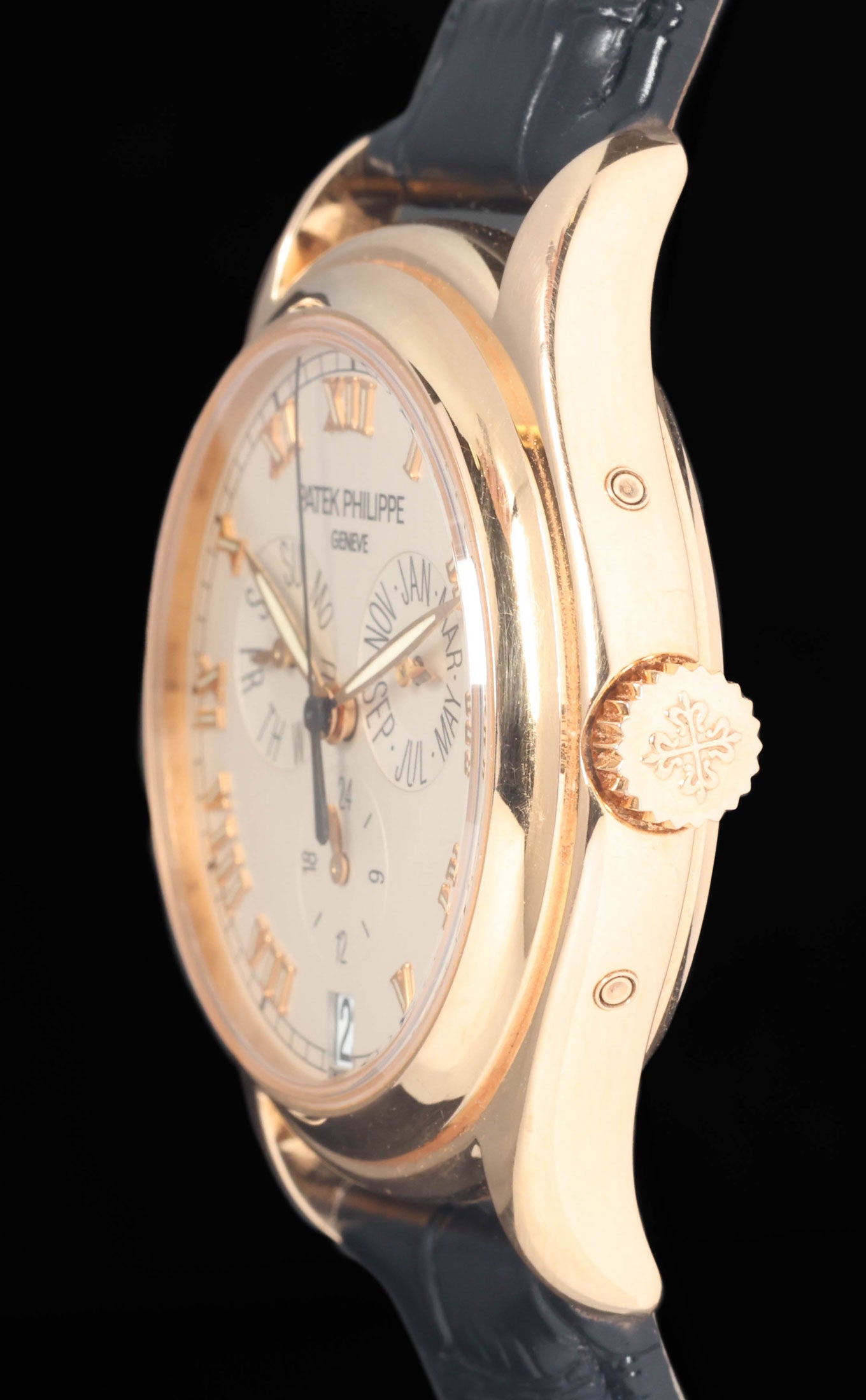 Preowned vintage Patek Philippe Annual Calendar 5035R-001 37mm 1990s  Crown Vintage Watches