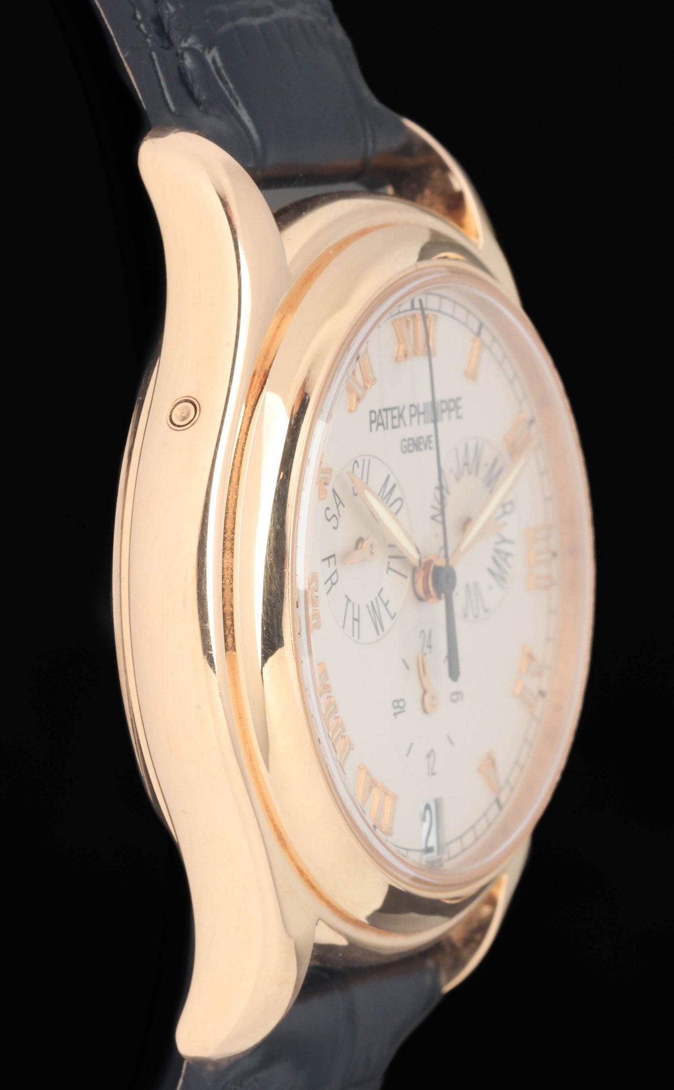 Preowned vintage Patek Philippe Annual Calendar 5035R-001 37mm 1990s  Crown Vintage Watches