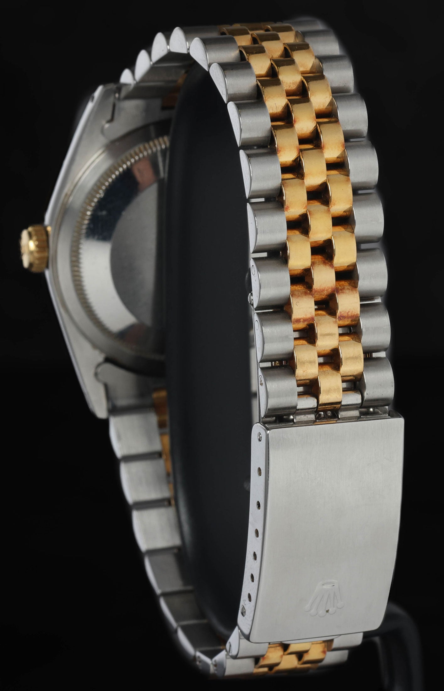 Pre-owned vintage Rolex Datejust 16233G 36MM Champagne Diamond Dial 1993 | Crown Vintage Watches