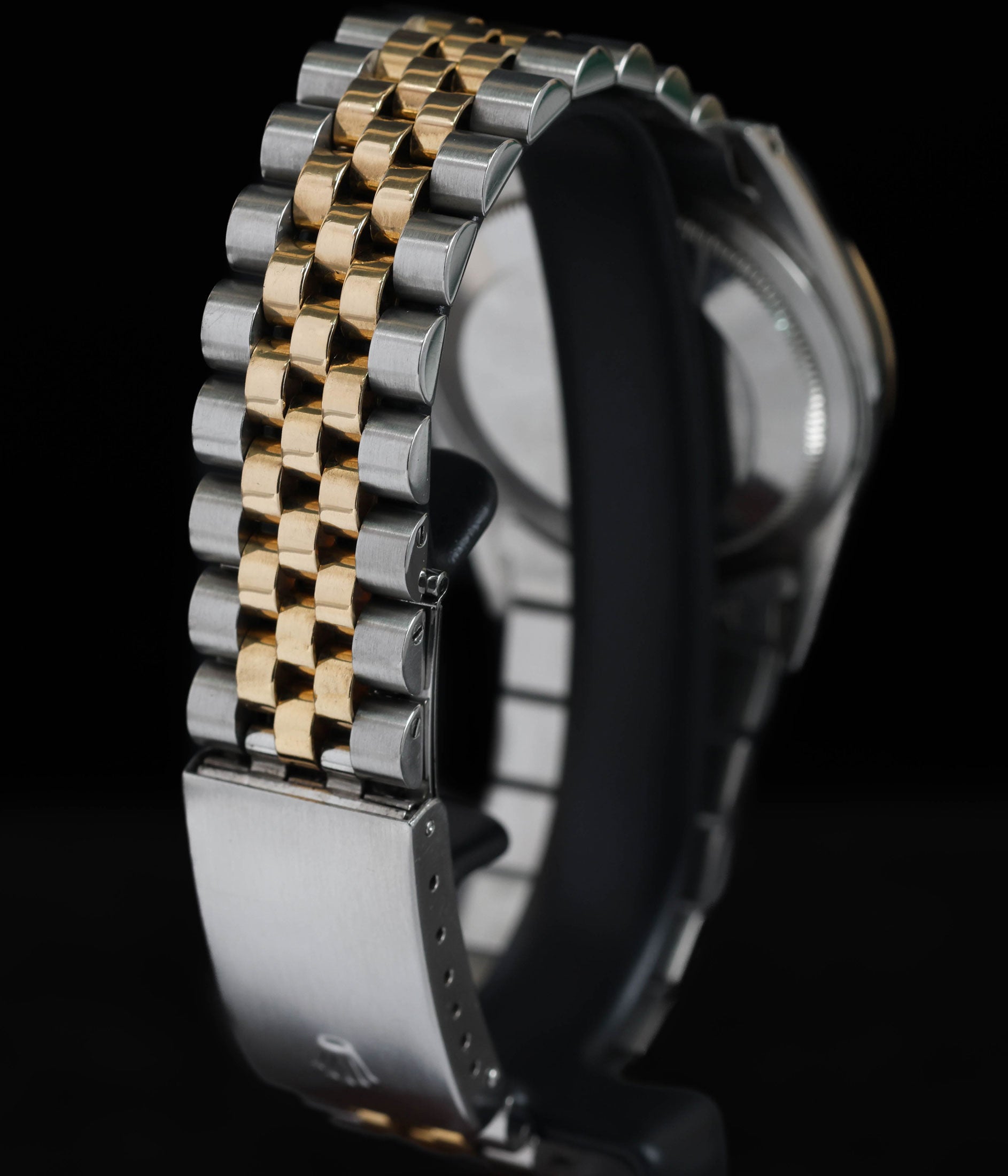 Pre-owned vintage Rolex Datejust 36MM Diamond Dial 16233G 1991 | Crown Vintage Watches