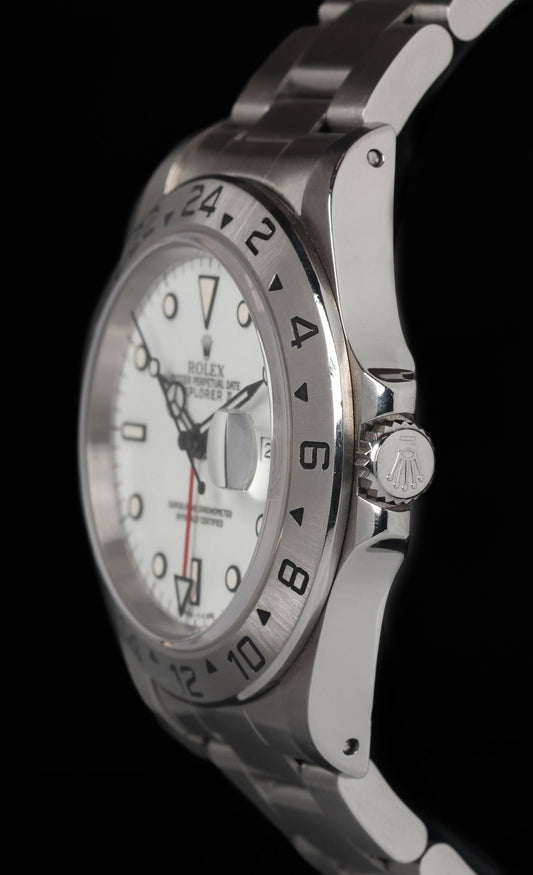 Pre-owned vintage Rolex Explorer II 16570 'Polar' 40mm 1997 | Crown Vintage Watches
