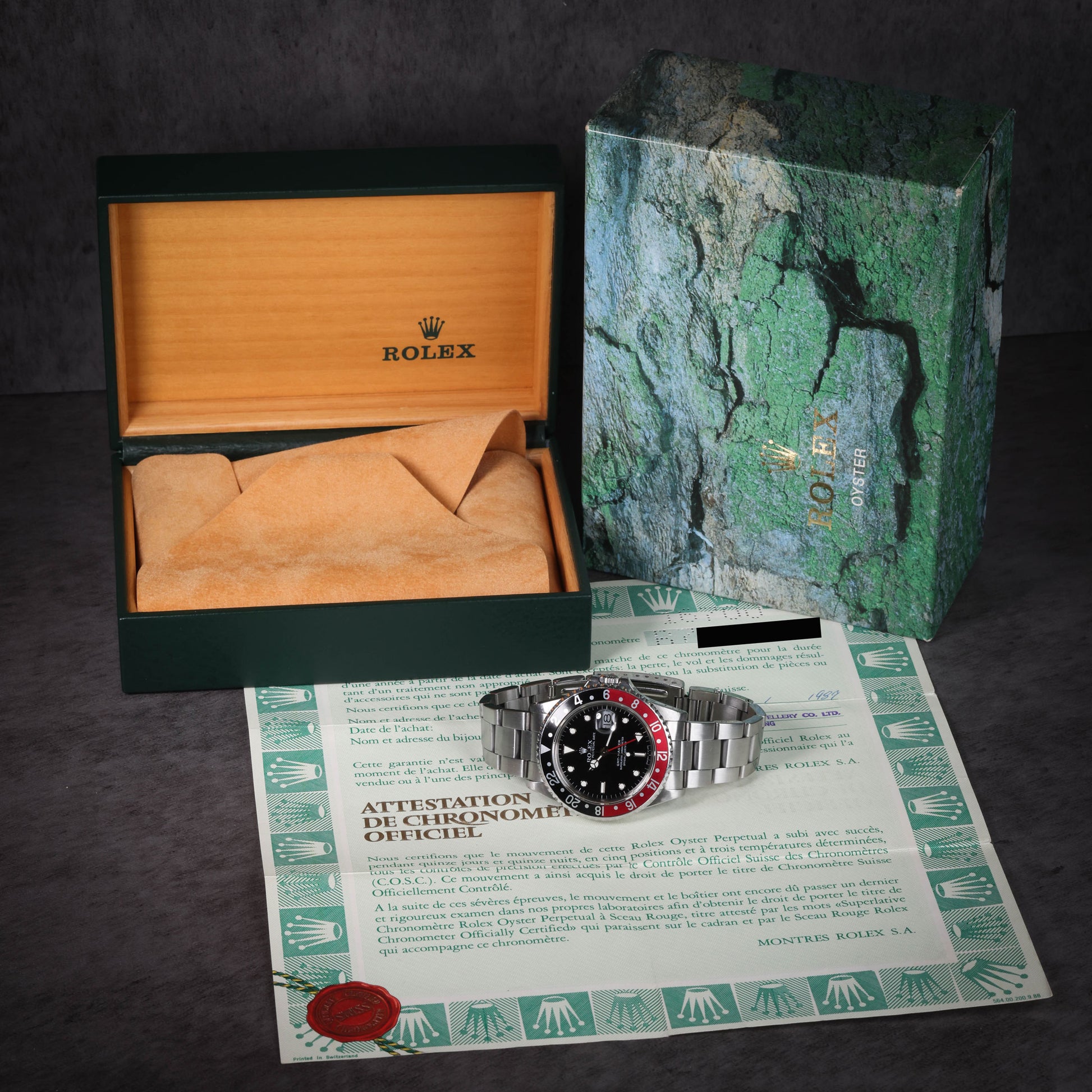 Pre-owned vintage Rolex GMT Master 16700 40mm 1988 Box & Papers | Crown Vintage Watches