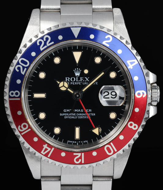 Pre-owned vintage Rolex GMT Master 16700 'Pepsi' 1993 40MM | Crown Vintage Watches