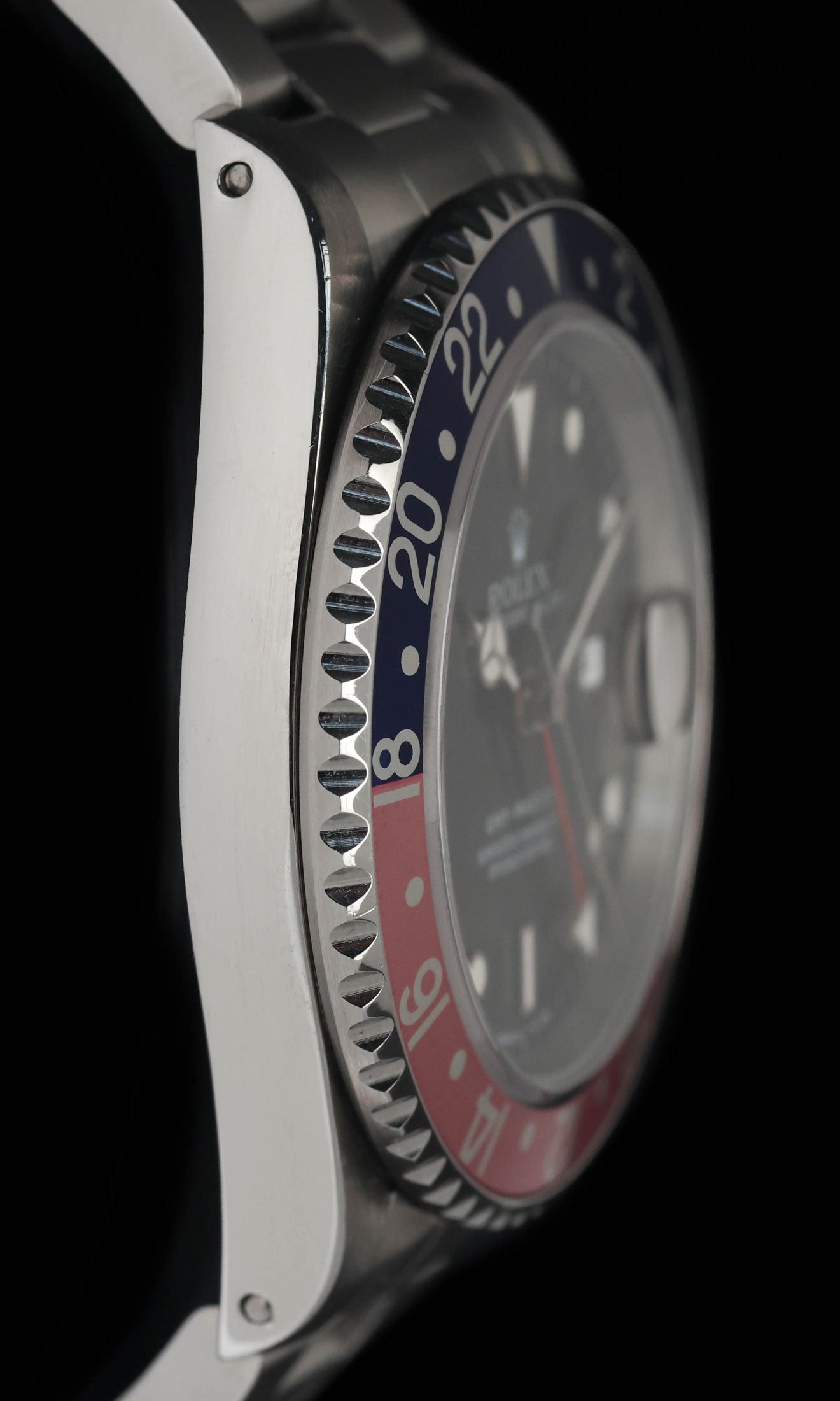 Pre-owned vintage Rolex GMT Master 16700 'Pepsi' Pink-lady 40MM 1996 | Crown Vintage Watches