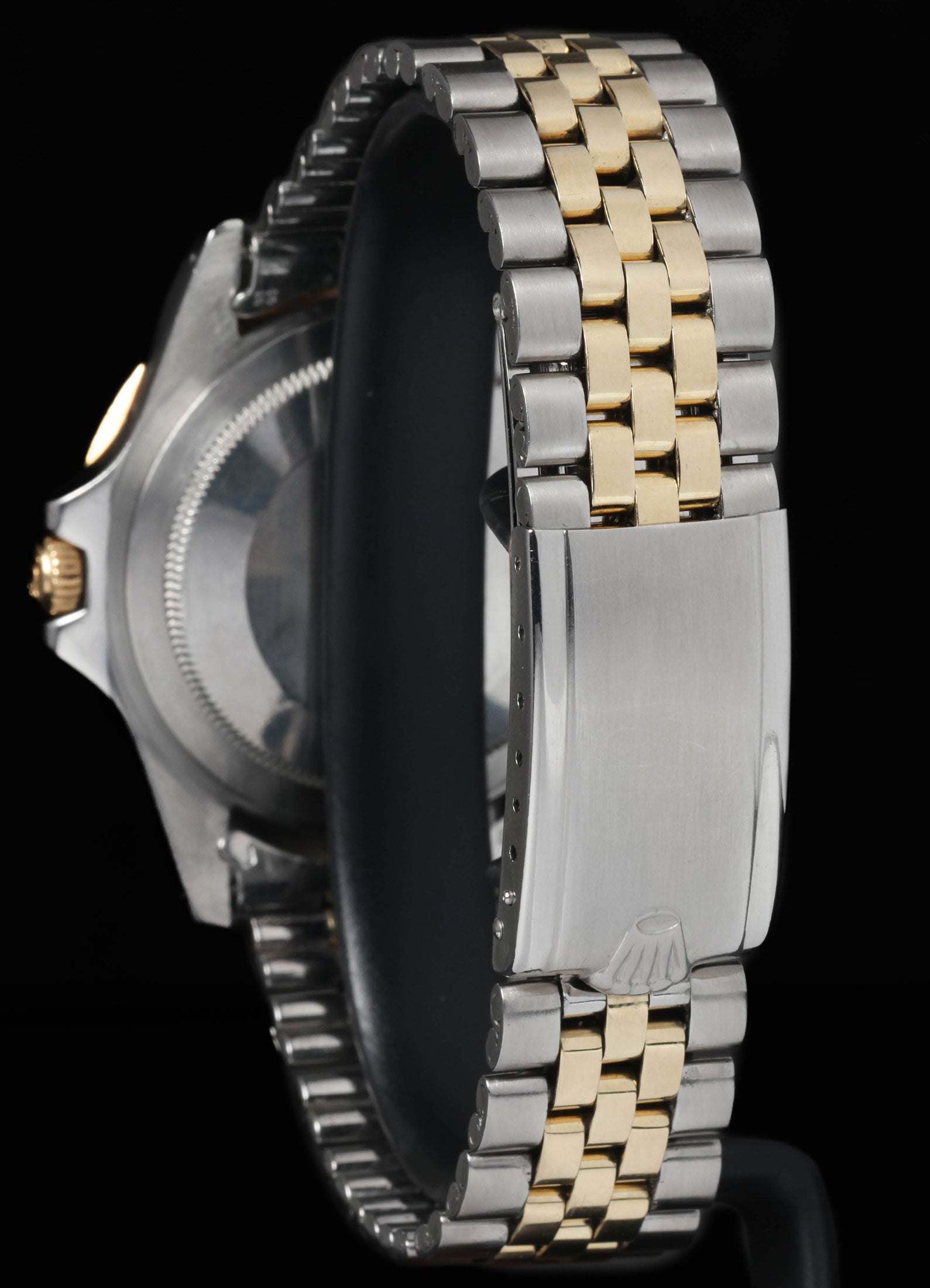 Pre-owned vintage Rolex GMT Master 1675/3 'Root Beer' 40mm 1969 | Crown Vintage Watches