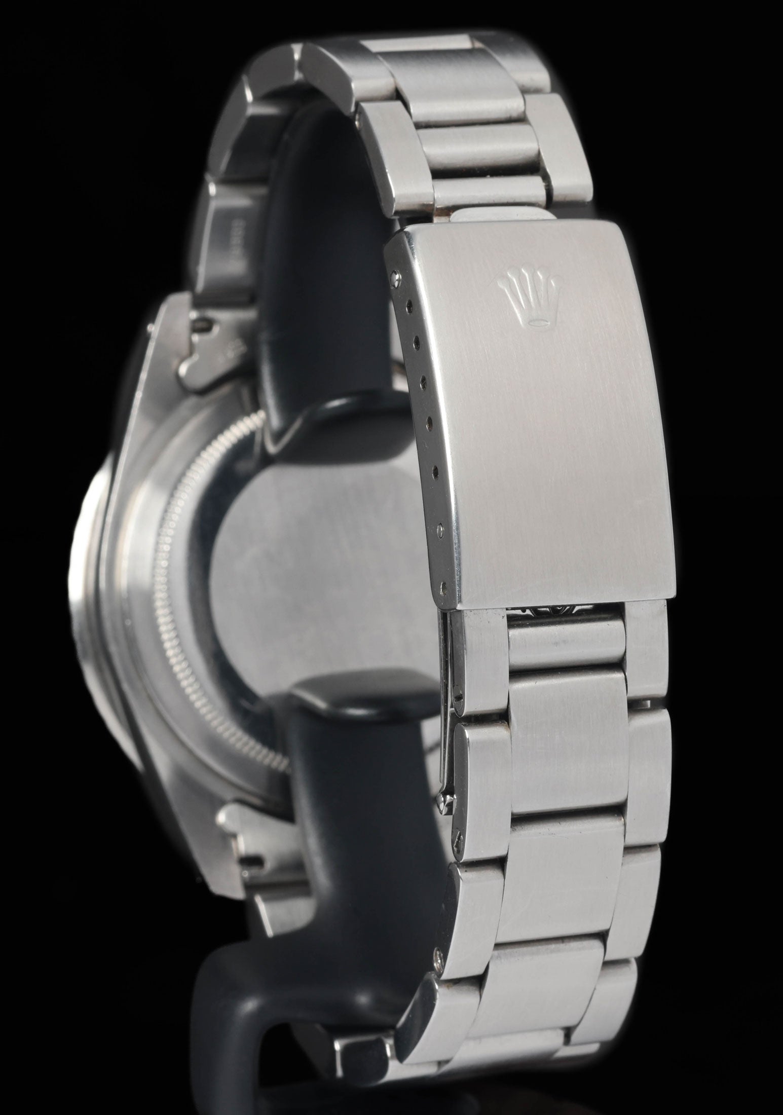 Preowned vintage Rolex GMT Master 1675 'Fuchsia' Pepsi 40MM 1968 | Crown Vintage Watches