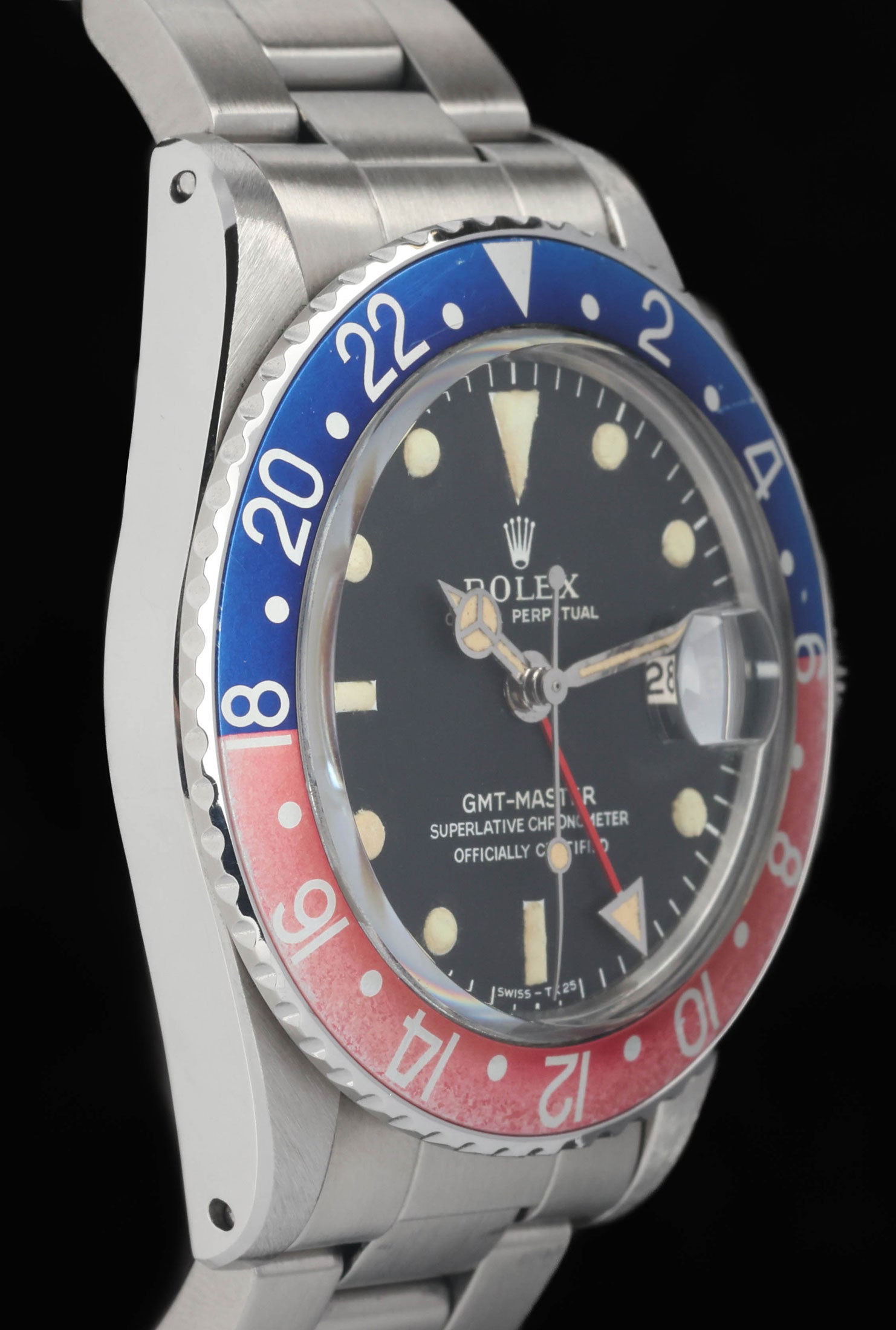 Preowned vintage Rolex GMT Master 1675 MK1 Zinc Sulfide 'Pepsi' 40MM 1967 | Crown Vintage Watches