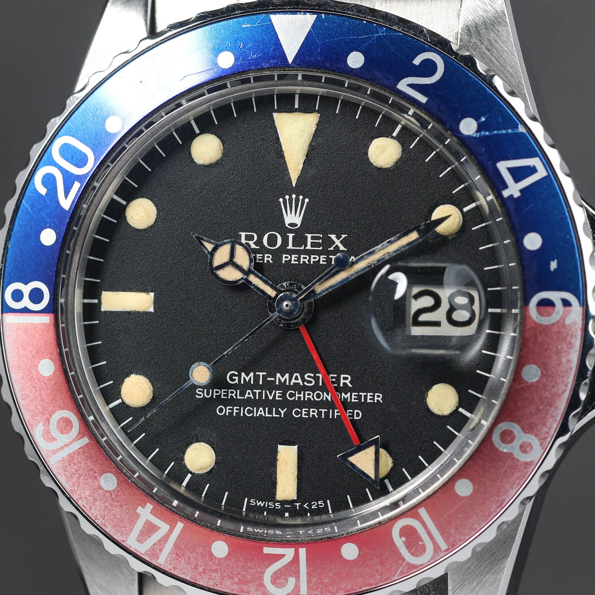 Preowned vintage Rolex GMT Master 1675 MK1 Zinc Sulfide 'Pepsi' 40MM 1967 | Crown Vintage Watches