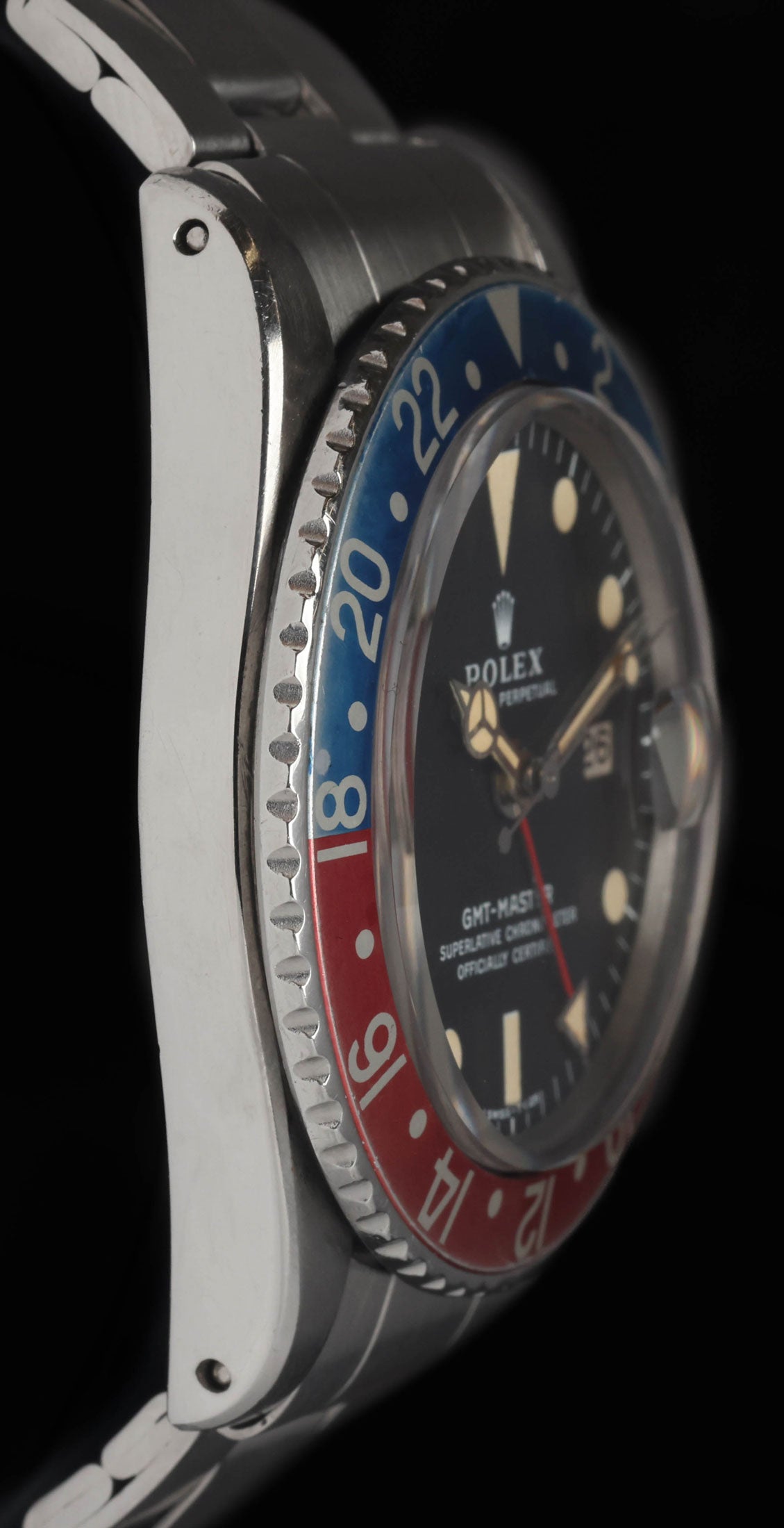 Pre-owned vintage Rolex GMT Master 1675 'MK2 dial' 40mm 1973  | Crown Vintage Watches
