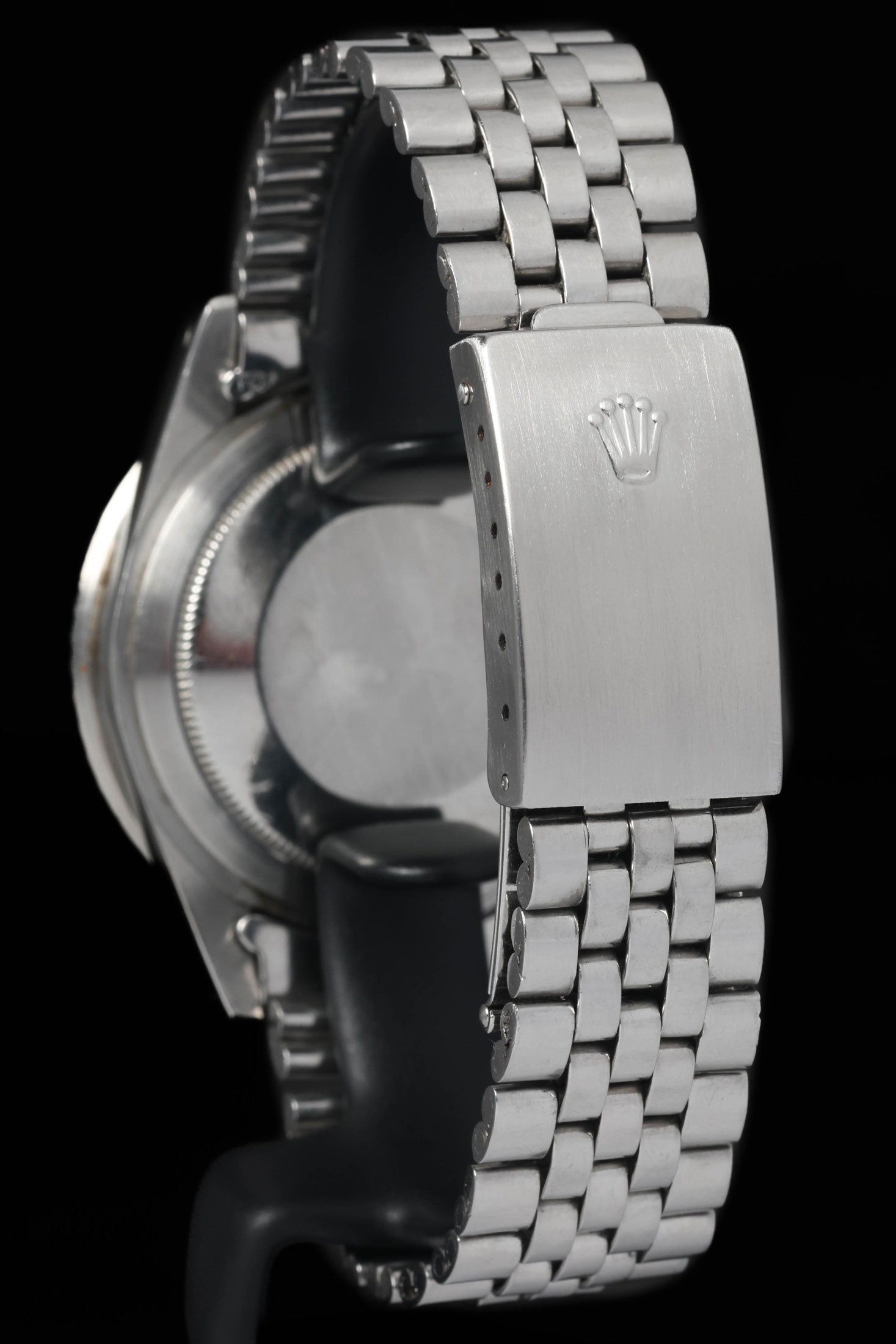 Pre-owned vintage Rolex GMT Master 1675 'Pepsi' 40MM 1978 | Crown Vintage Watches