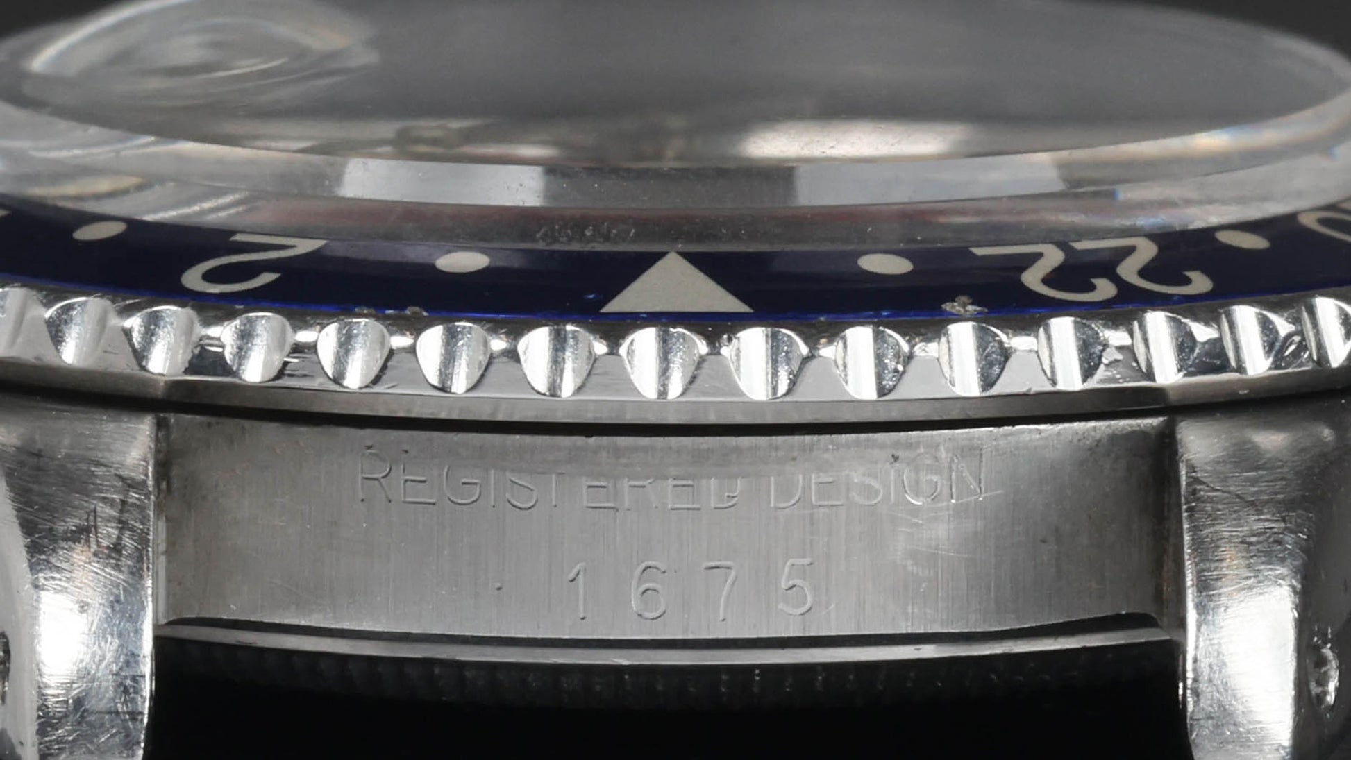Pre-owned vintage Rolex GMT Master 1675 'Pepsi' 40mm 1979 | Crown Vintage Watches