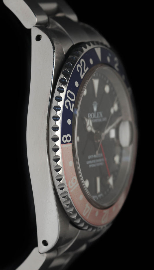 Pre-owned vintage Rolex GMT Master II 16710 40MM 2000 Box & Papers | Crown Vintage Watches