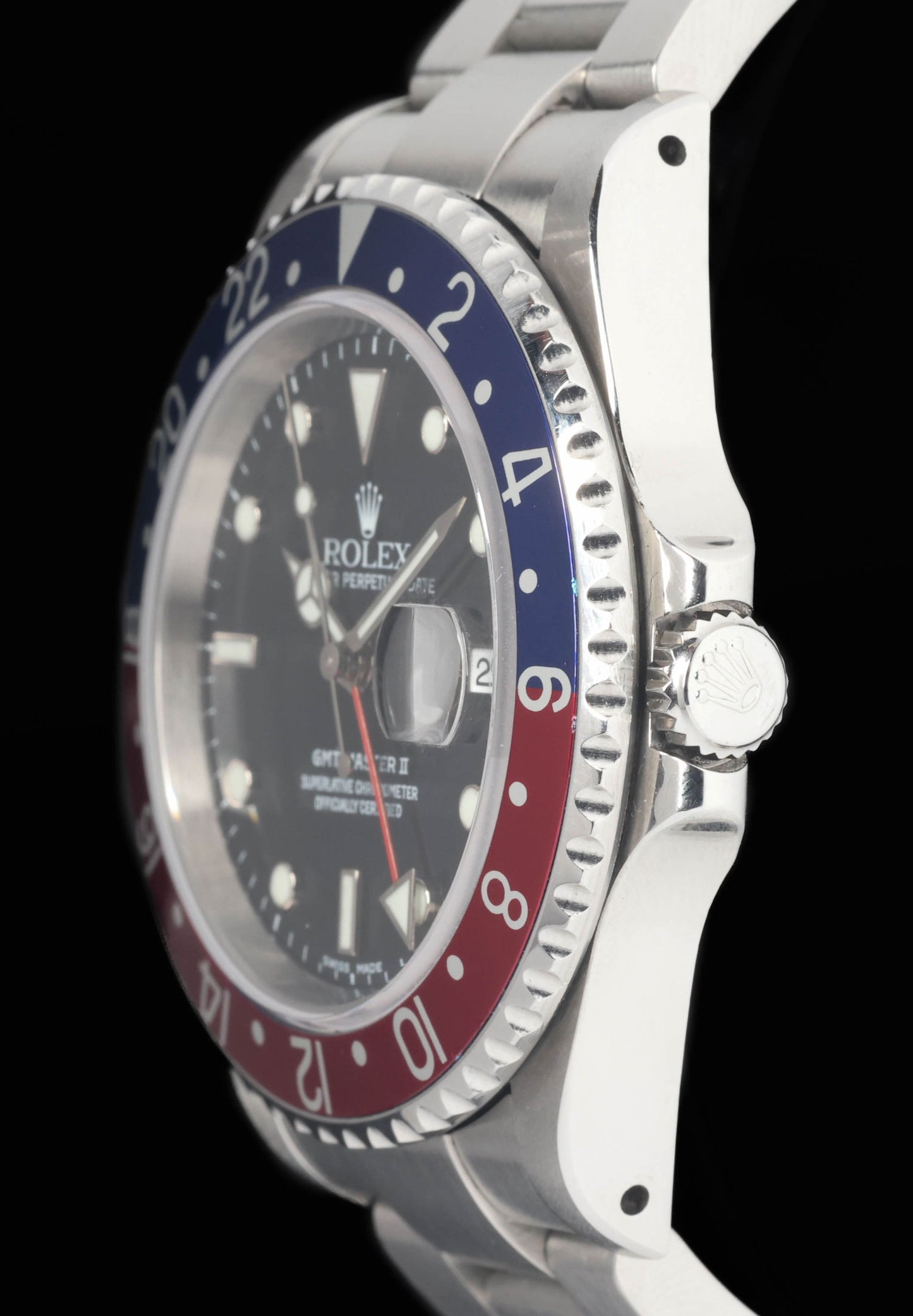Preowned vintage Rolex GMT Master II 16710 'Pepsi' 40MM 2002 | Crown Vintage Watches