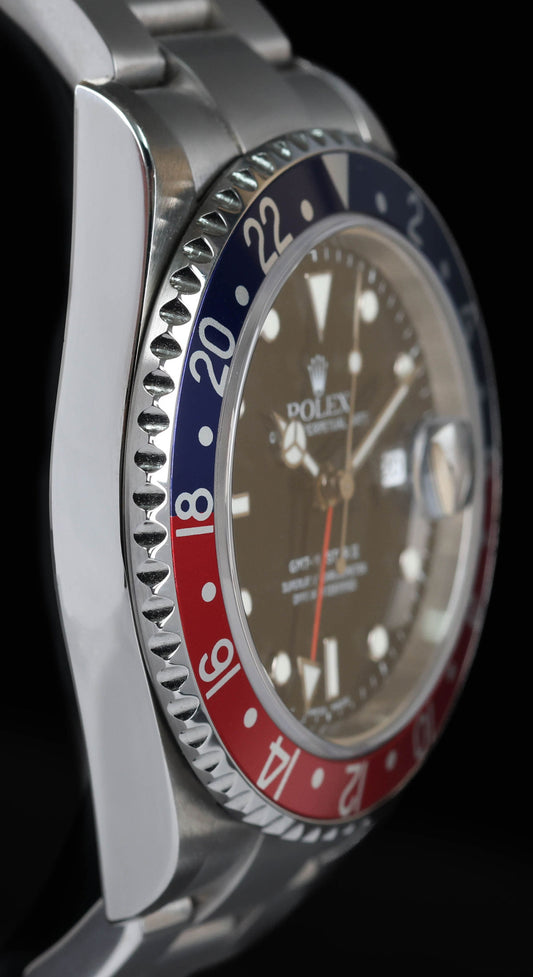 Pre-owned vintage Rolex GMT Master II 16710 Pepsi 40MM 2005 Box + Horologist Certificate | Crown Vintage Watches